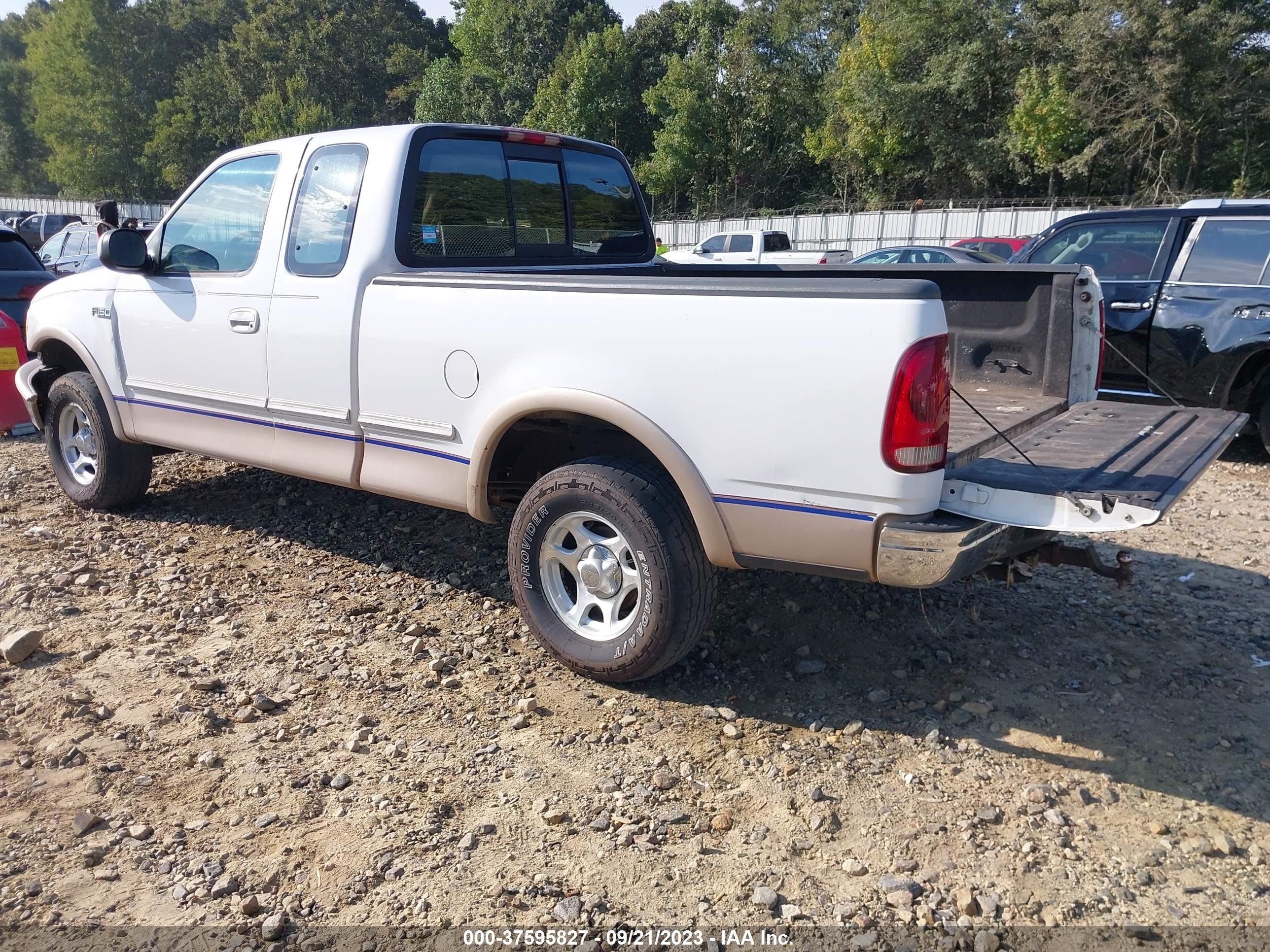 Photo 2 VIN: 1FTDX18W1VNC74331 - FORD F-150 