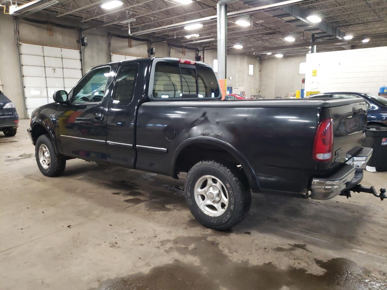 Photo 1 VIN: 1FTDX18W2VKC94833 - FORD F-150 