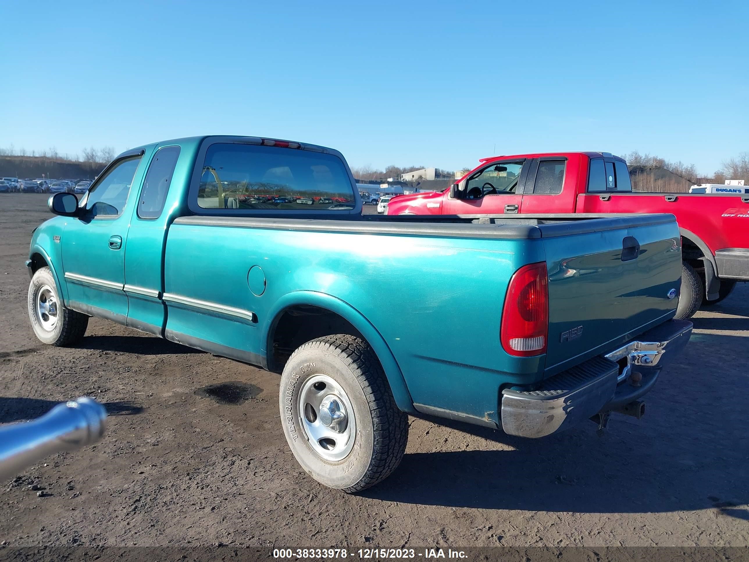 Photo 2 VIN: 1FTDX18W7VNC86094 - FORD F-150 