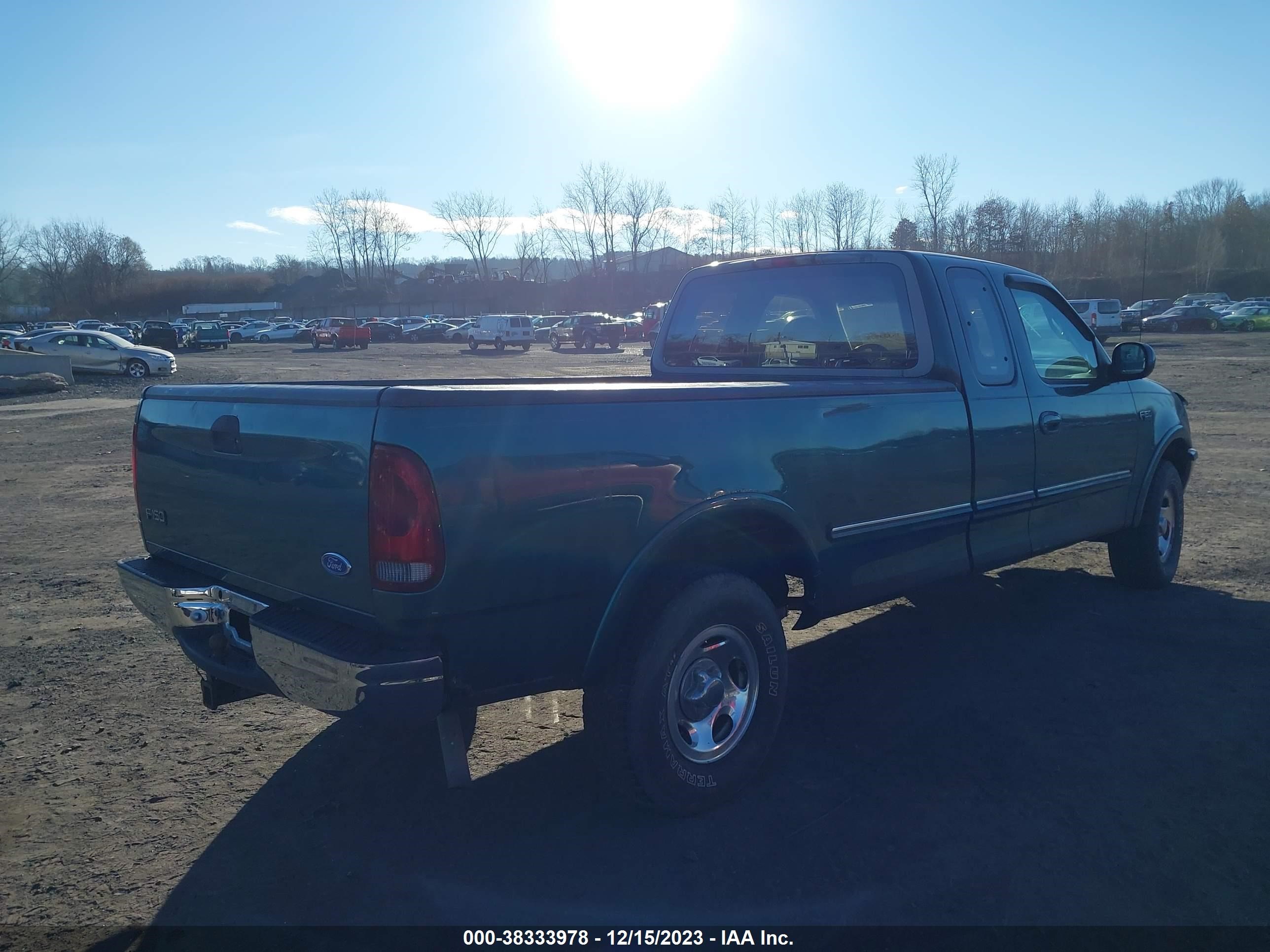 Photo 3 VIN: 1FTDX18W7VNC86094 - FORD F-150 