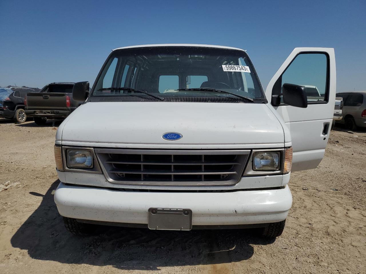 Photo 4 VIN: 1FTEE14Y3SHA92206 - FORD ECONOLINE 