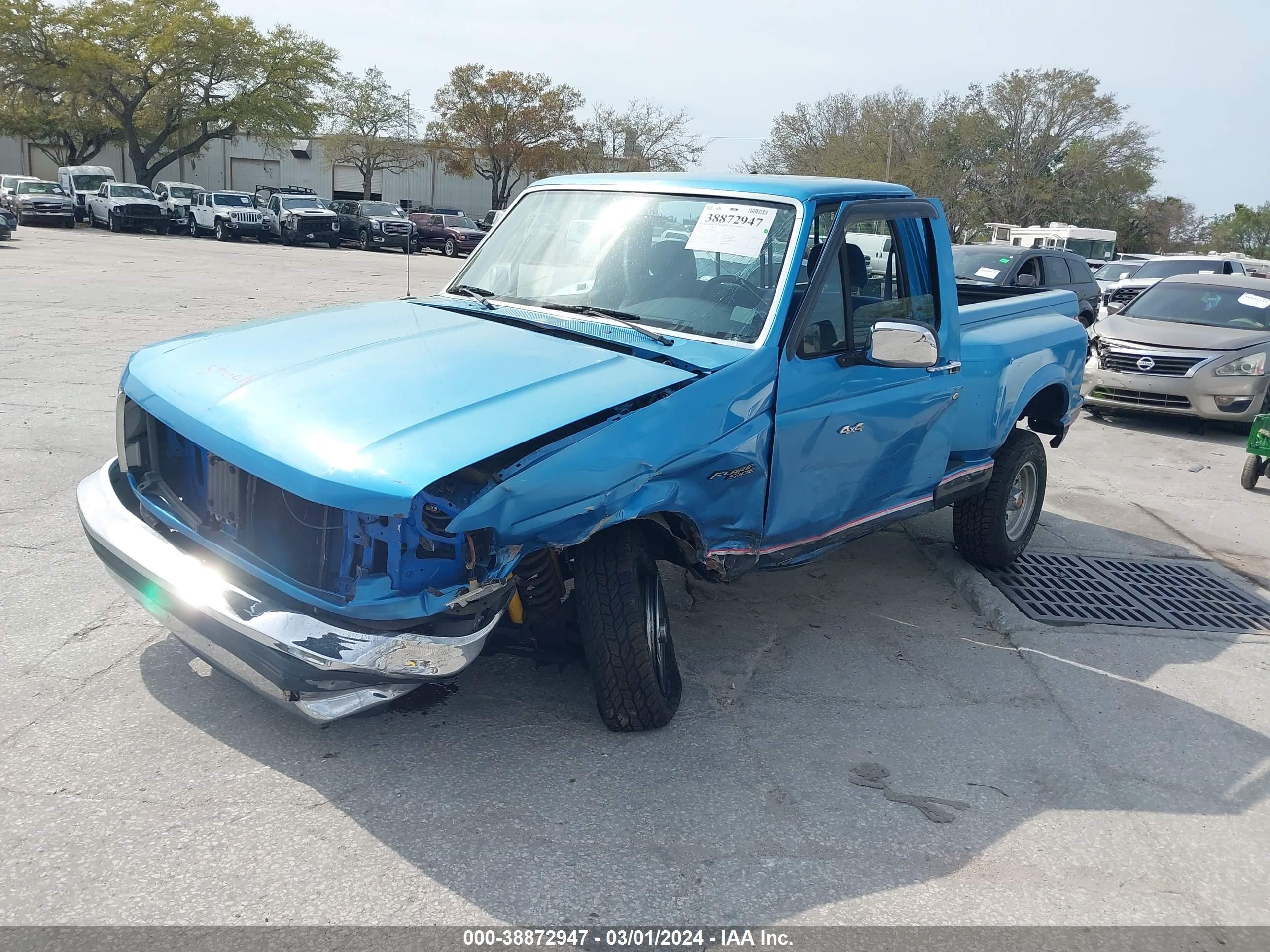 Photo 1 VIN: 1FTEF14H3NKB25855 - FORD F-150 