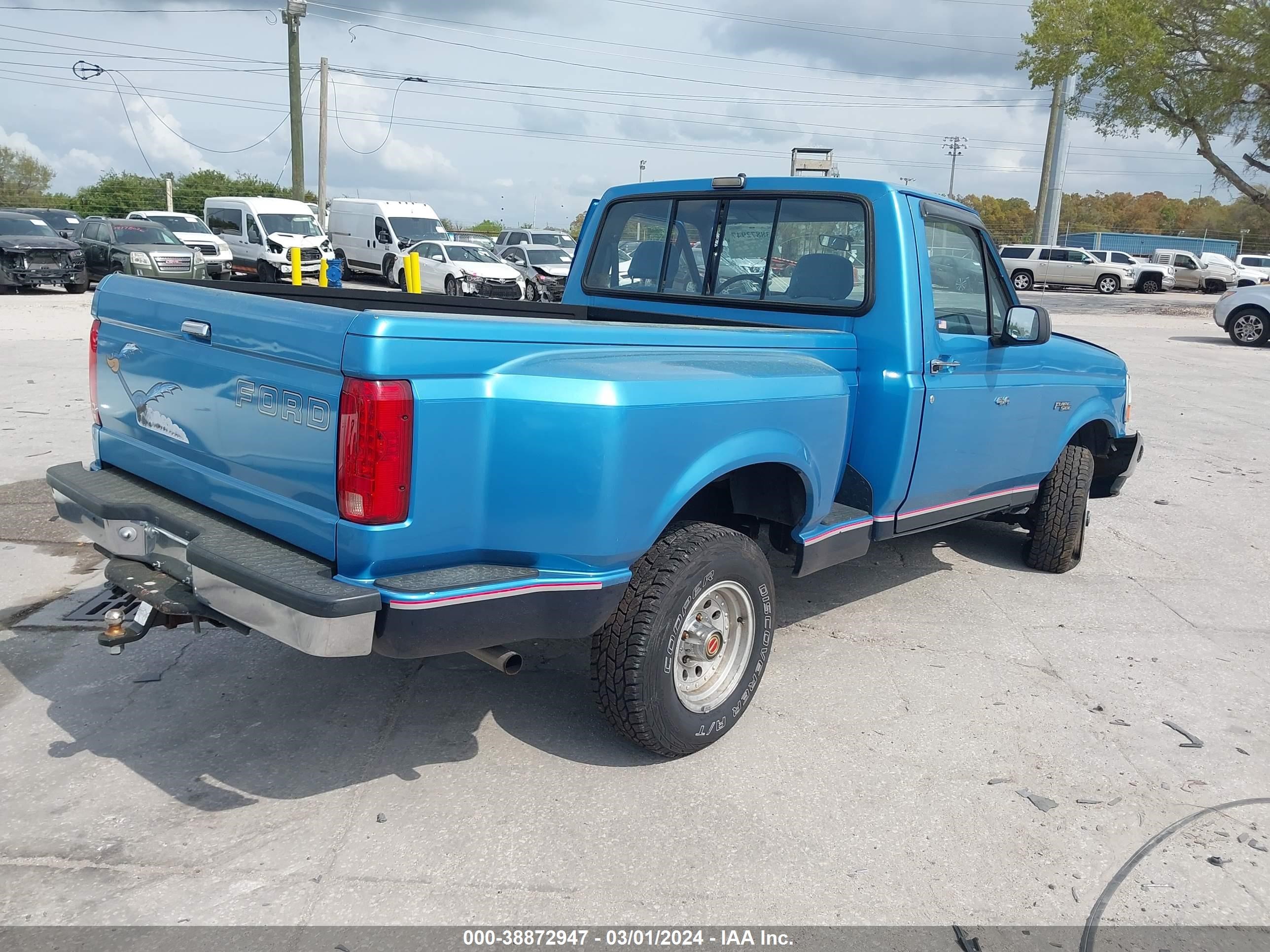 Photo 3 VIN: 1FTEF14H3NKB25855 - FORD F-150 