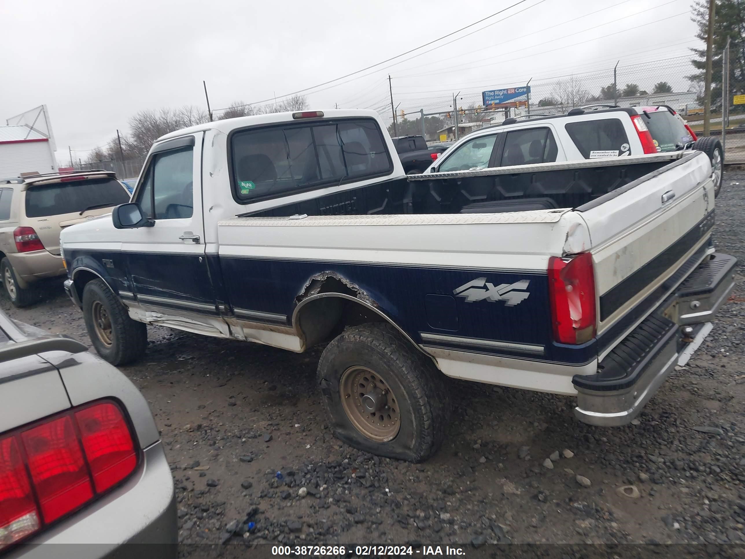 Photo 13 VIN: 1FTEF14N3SNB10952 - FORD F-150 