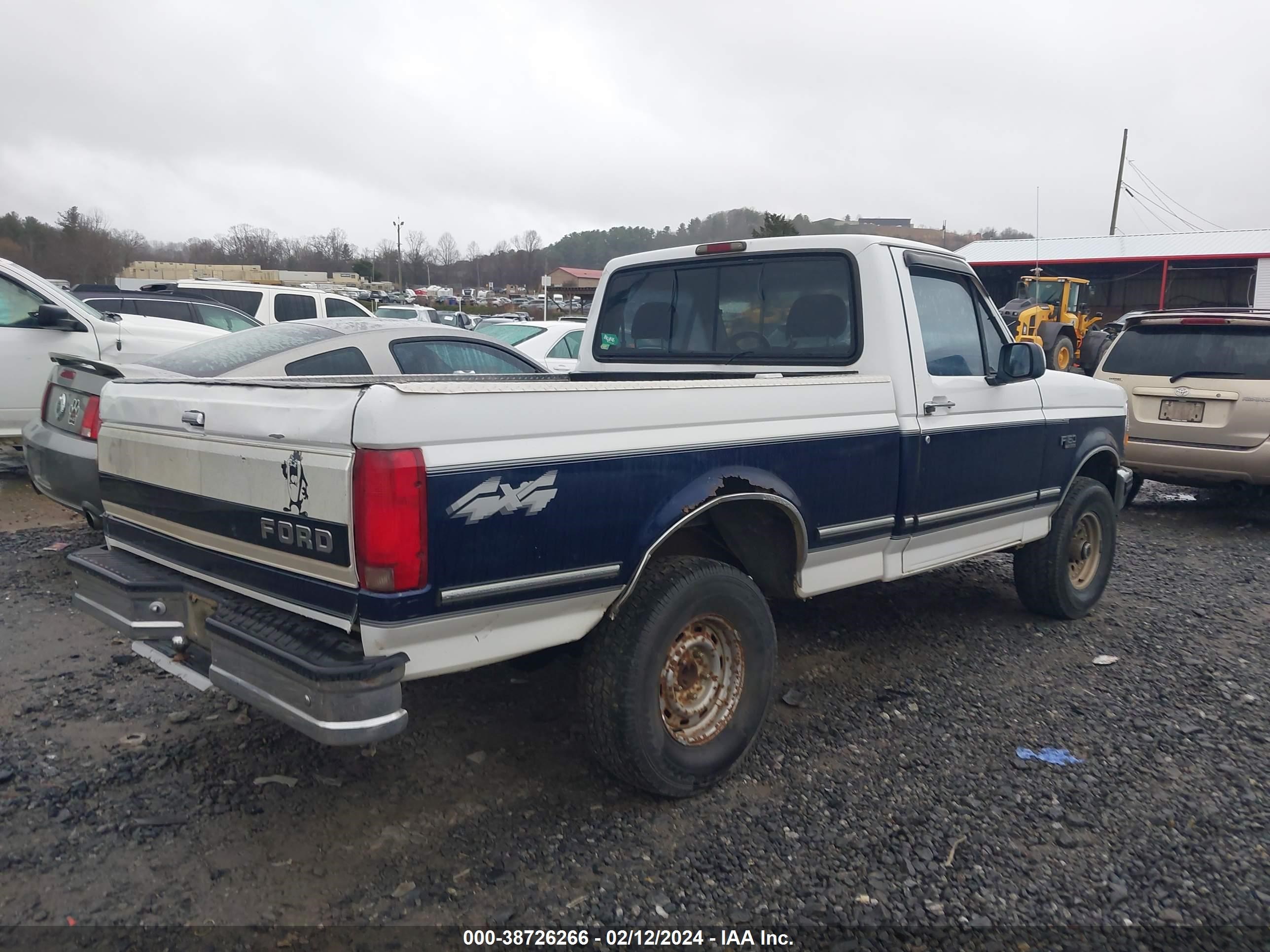 Photo 3 VIN: 1FTEF14N3SNB10952 - FORD F-150 