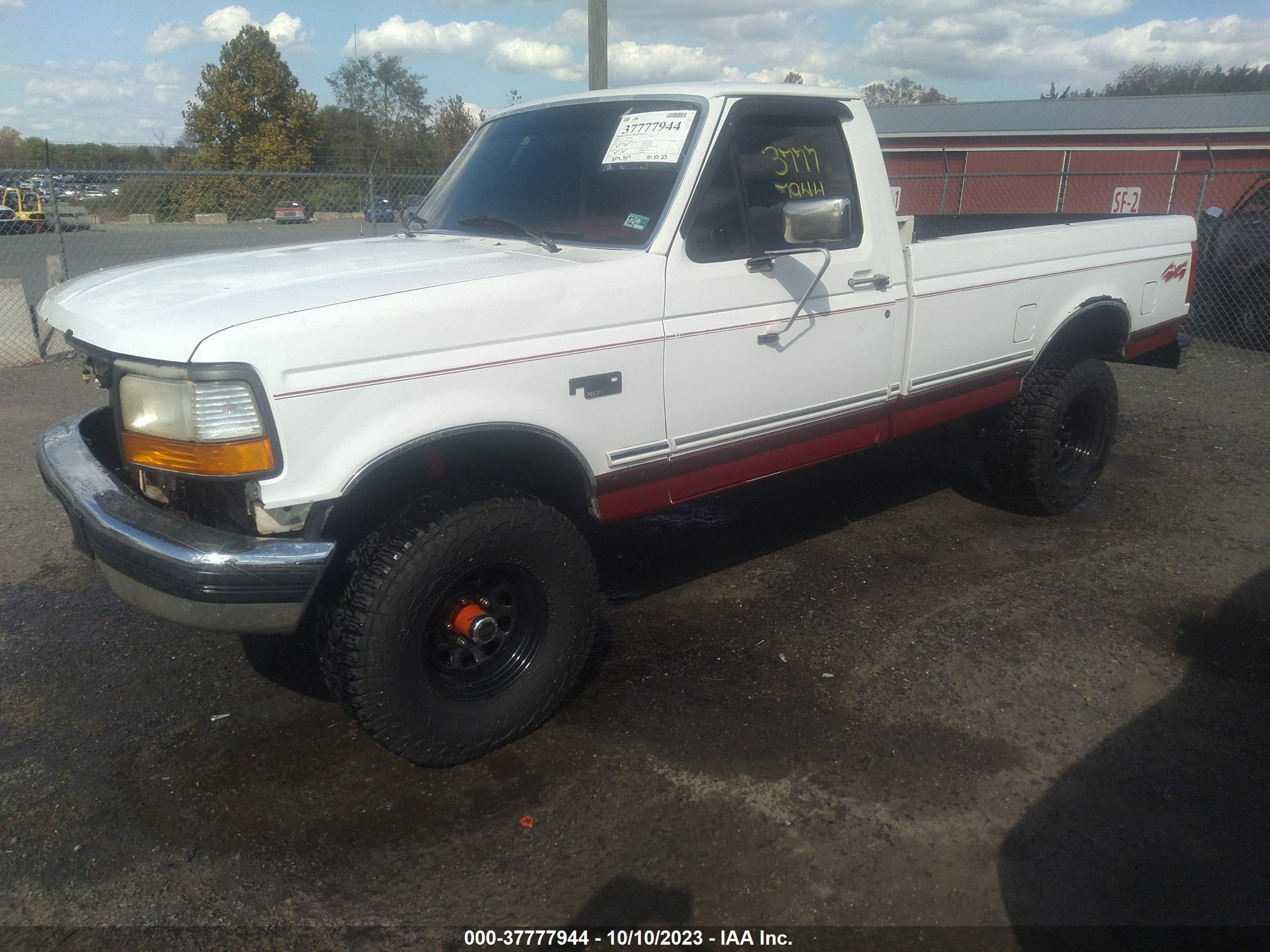 Photo 1 VIN: 1FTEF14N6TLC12047 - FORD F-150 