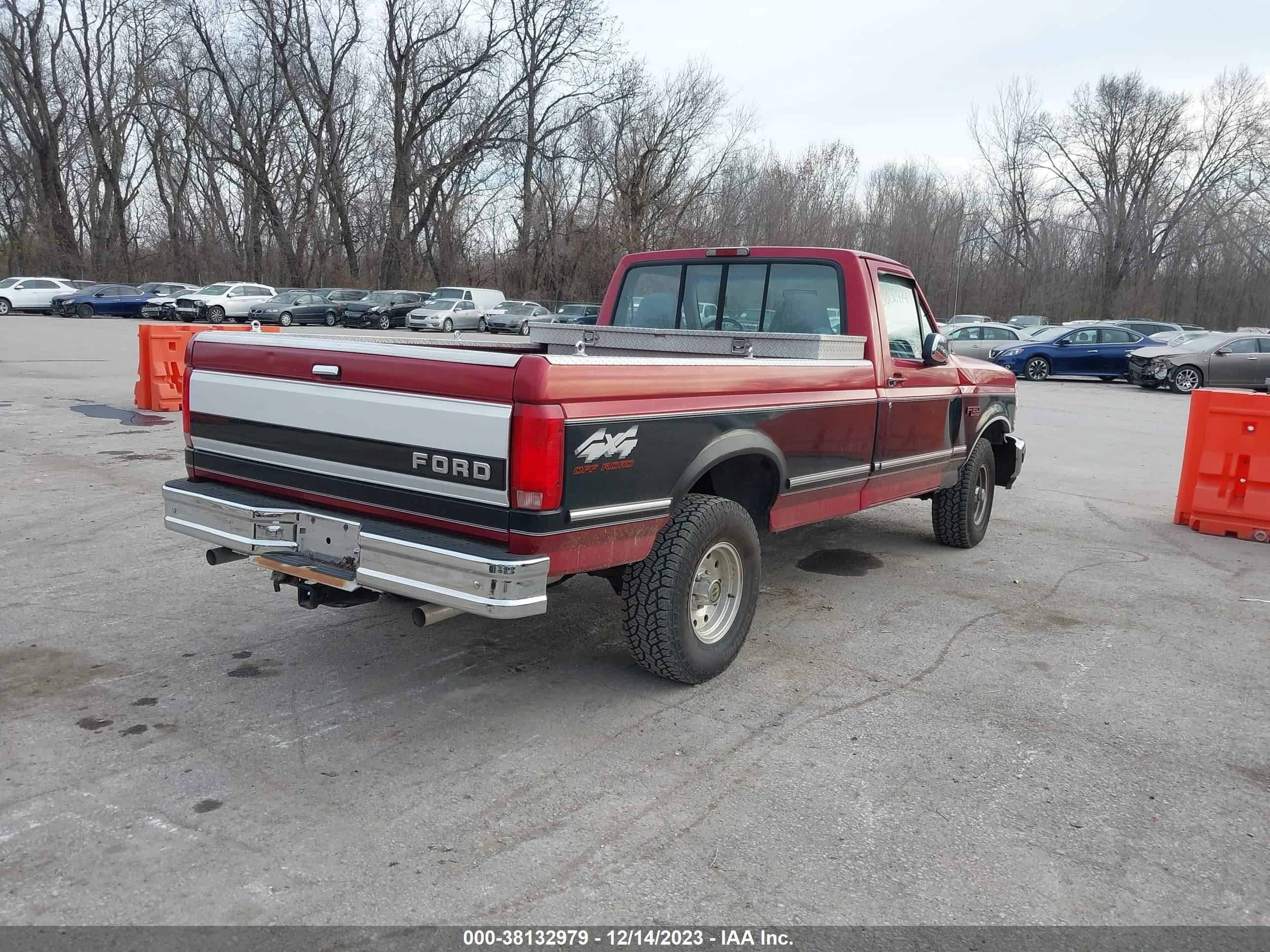 Photo 3 VIN: 1FTEF14N9SNB35242 - FORD F-150 