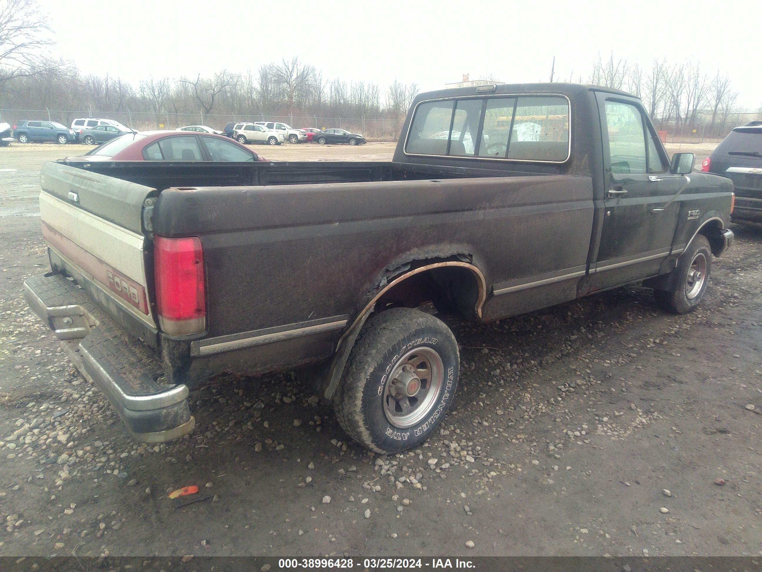 Photo 3 VIN: 1FTEF14Y7KPB44472 - FORD F-150 