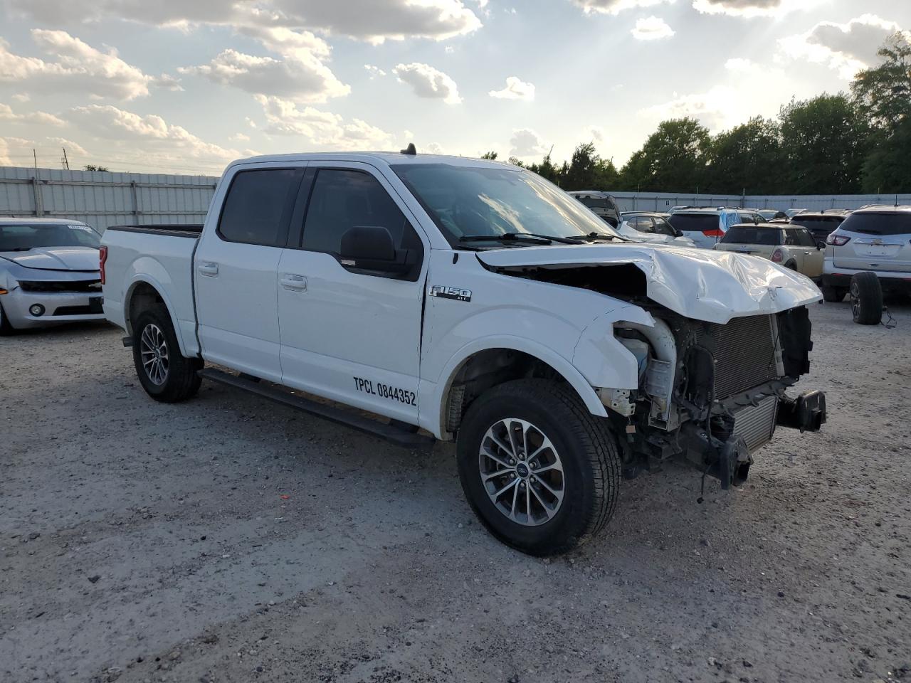 Photo 3 VIN: 1FTEW1C41KKF26105 - FORD F-150 