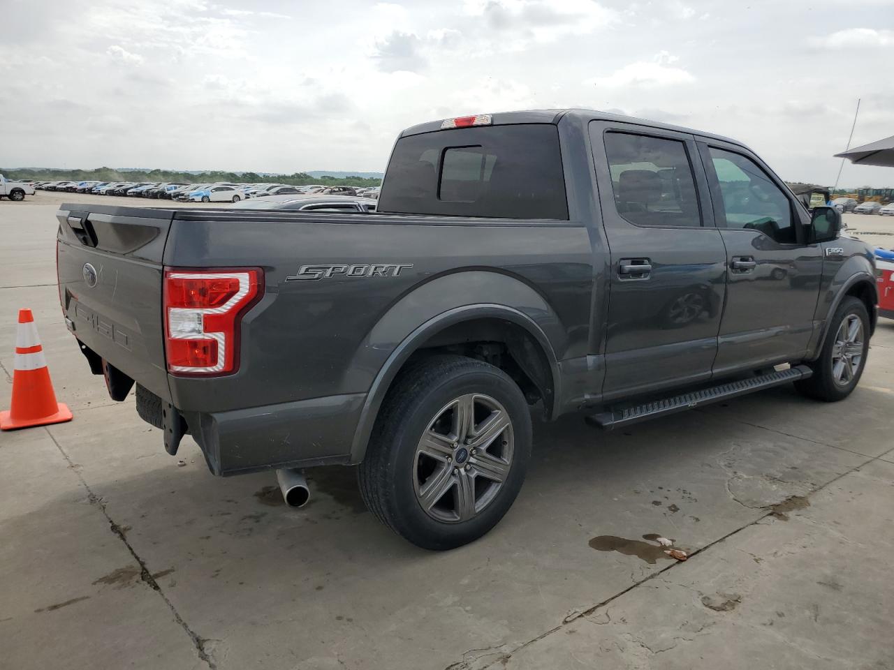 Photo 2 VIN: 1FTEW1C53JKD31145 - FORD F-150 