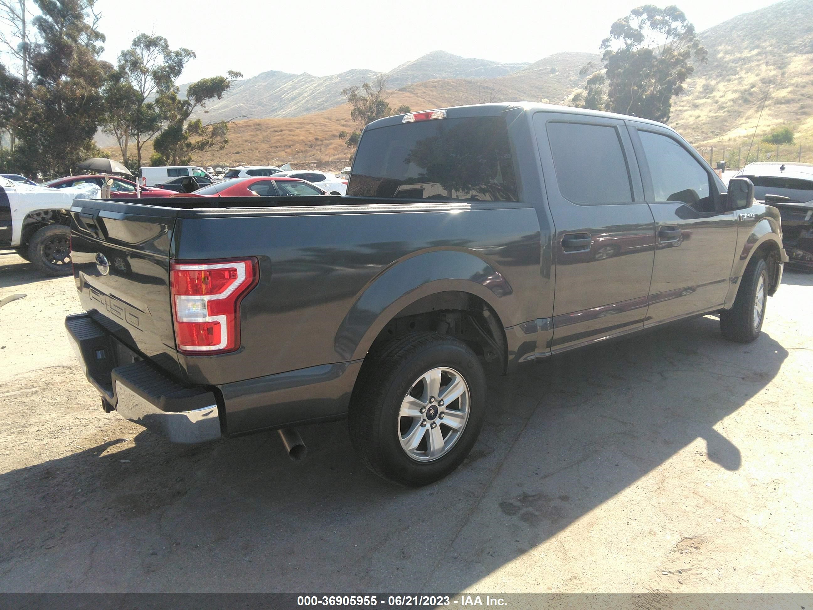 Photo 3 VIN: 1FTEW1C56KKC39643 - FORD F-150 