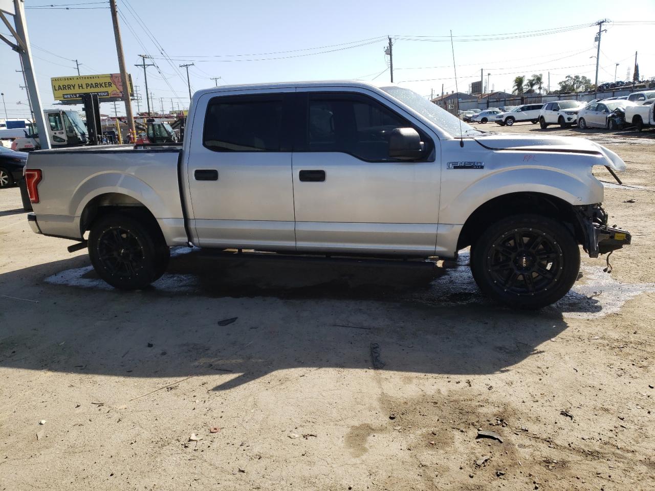 Photo 3 VIN: 1FTEW1C82HKC35446 - FORD F-150 