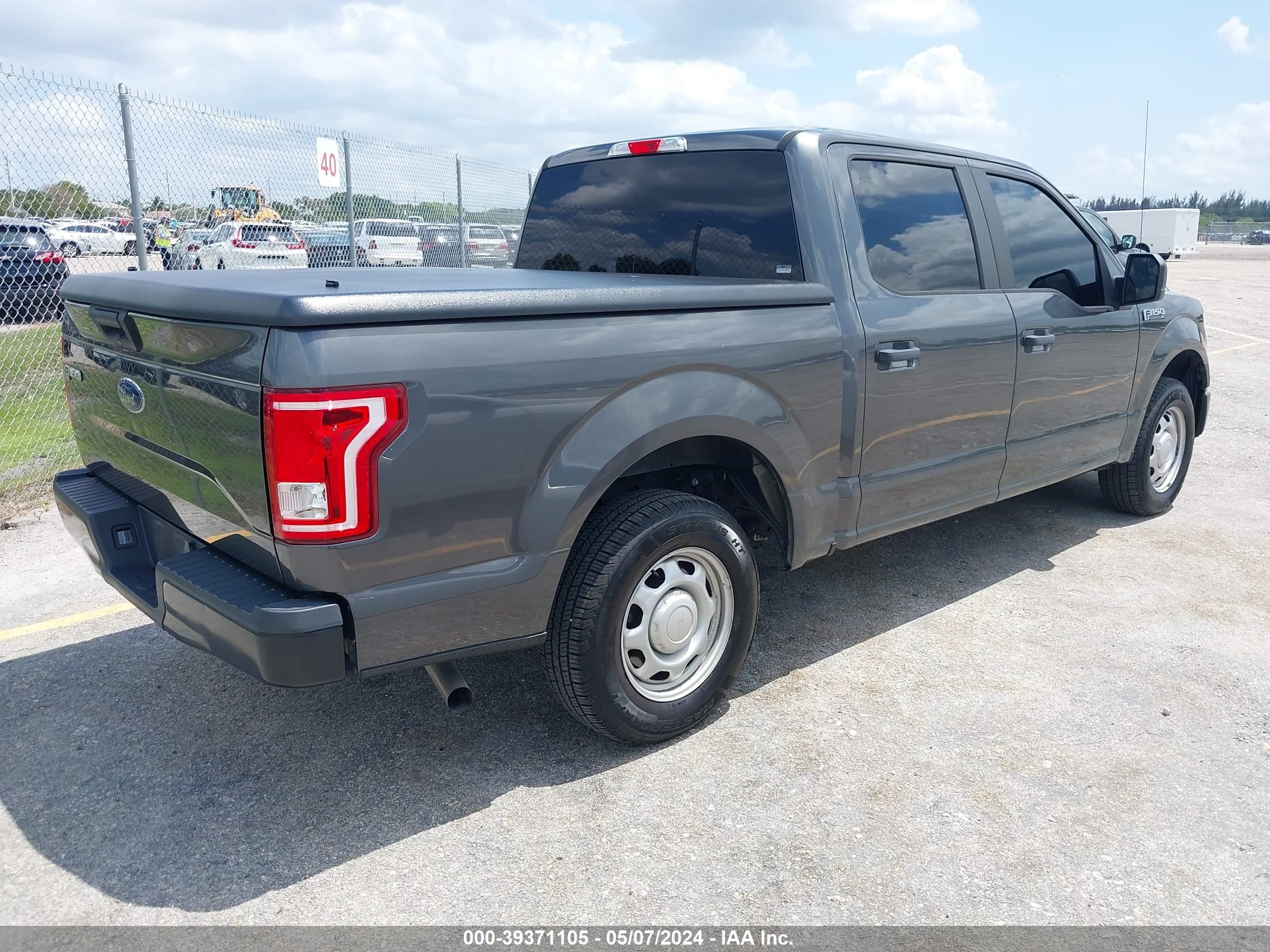 Photo 3 VIN: 1FTEW1C87HFB90691 - FORD F-150 