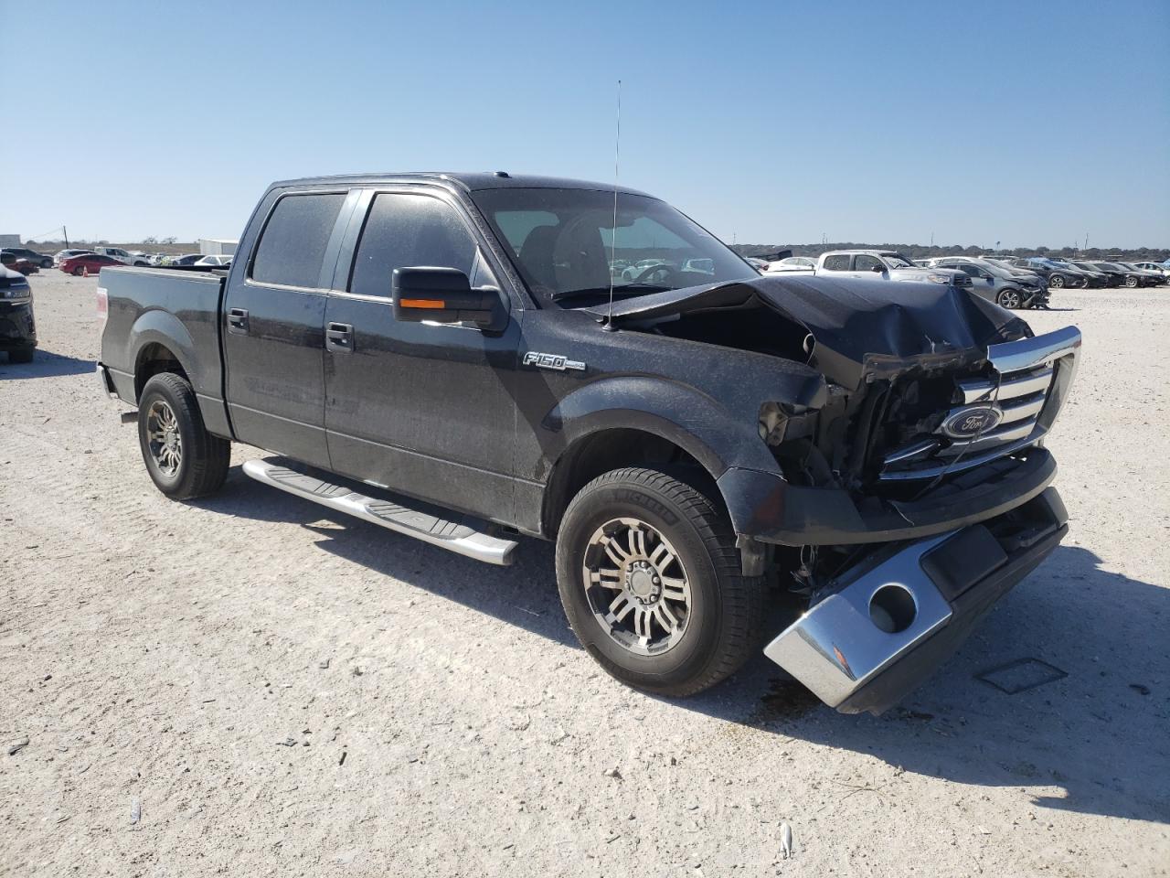 Photo 3 VIN: 1FTEW1C88AFB07484 - FORD F-150 