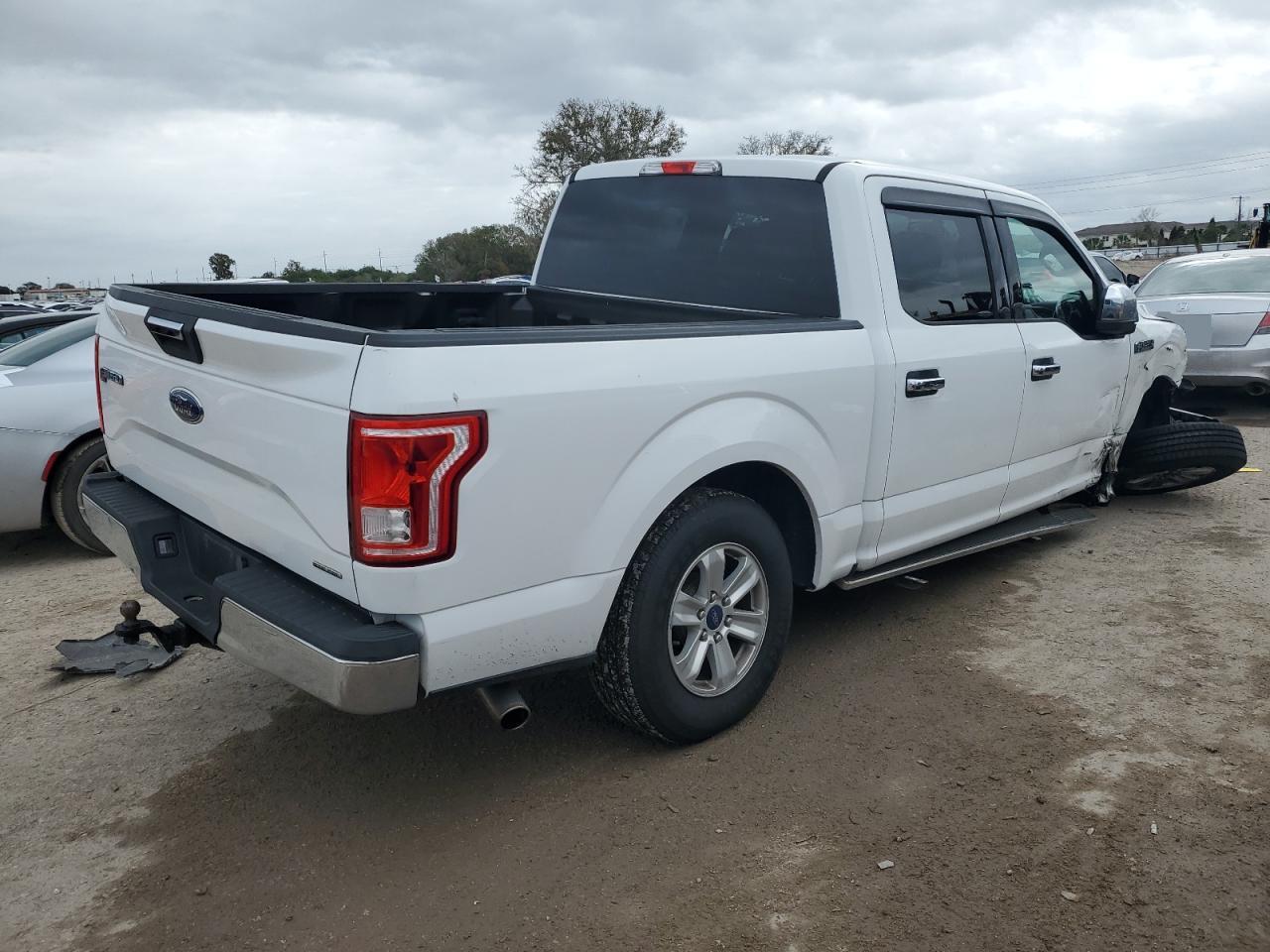 Photo 2 VIN: 1FTEW1CF2GFA55437 - FORD F-150 