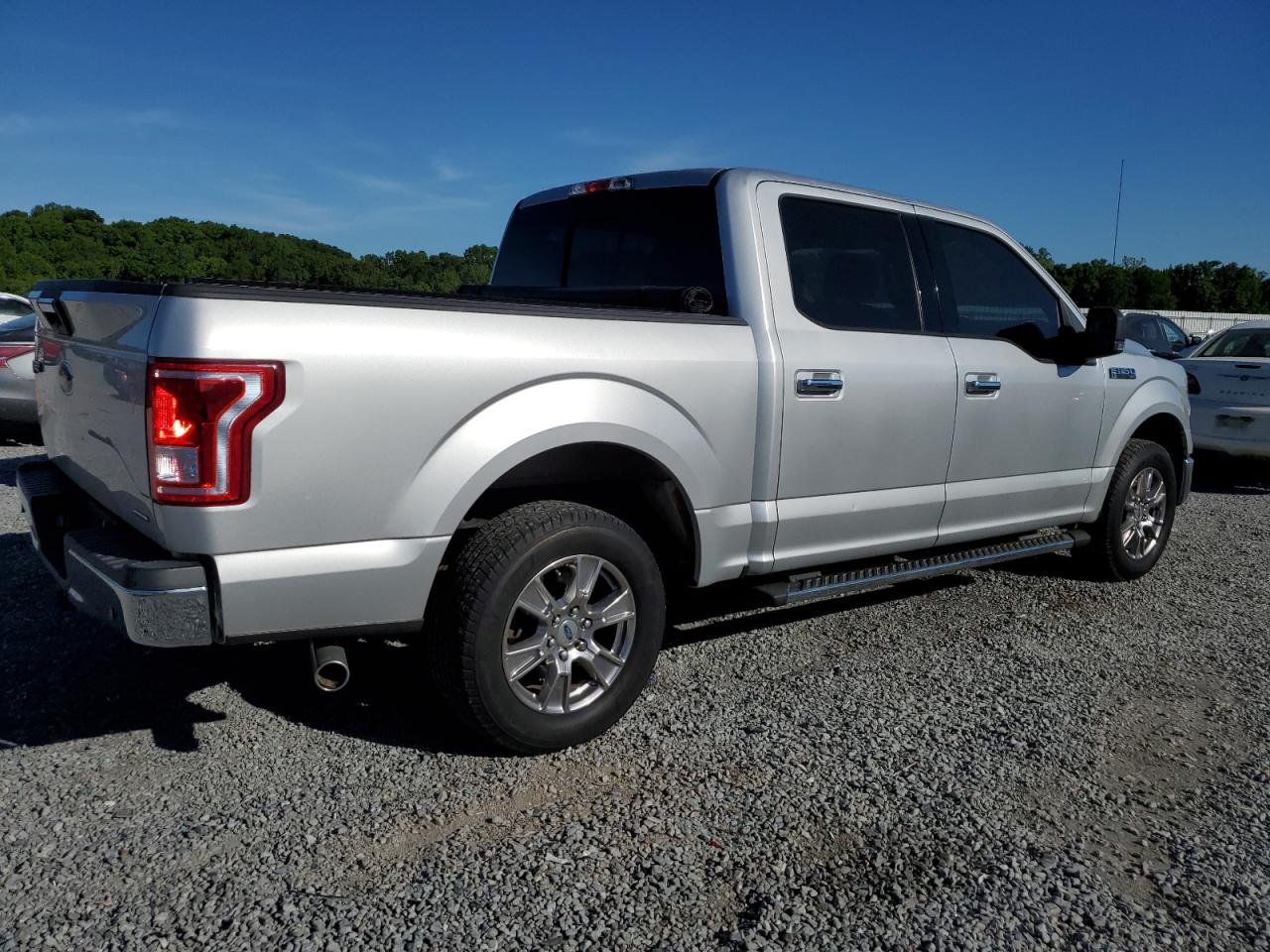 Photo 2 VIN: 1FTEW1CF6FFB28968 - FORD F-150 