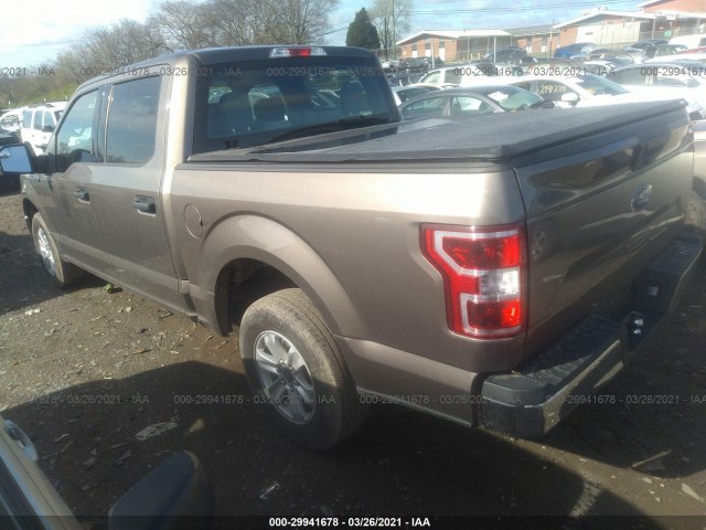 Photo 2 VIN: 1FTEW1CG3JFD54421 - FORD F-150 