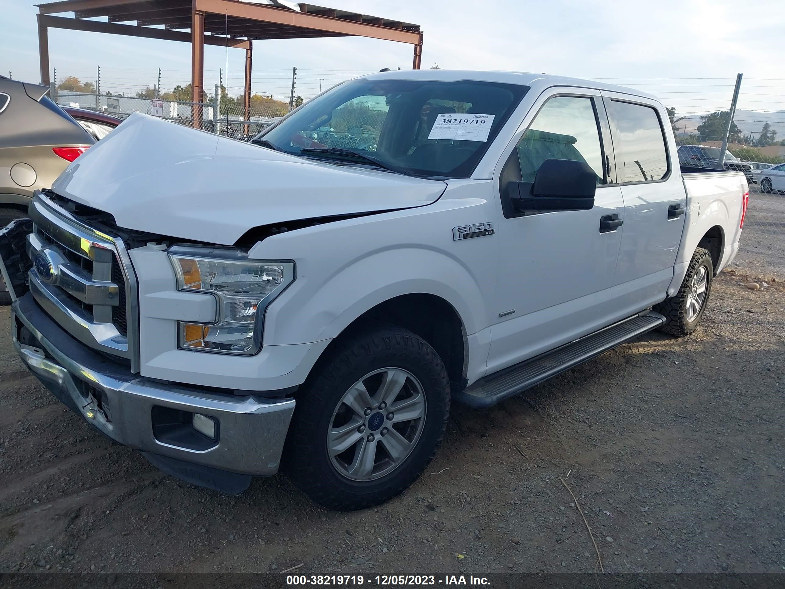 Photo 1 VIN: 1FTEW1CG5GKD01414 - FORD F-150 