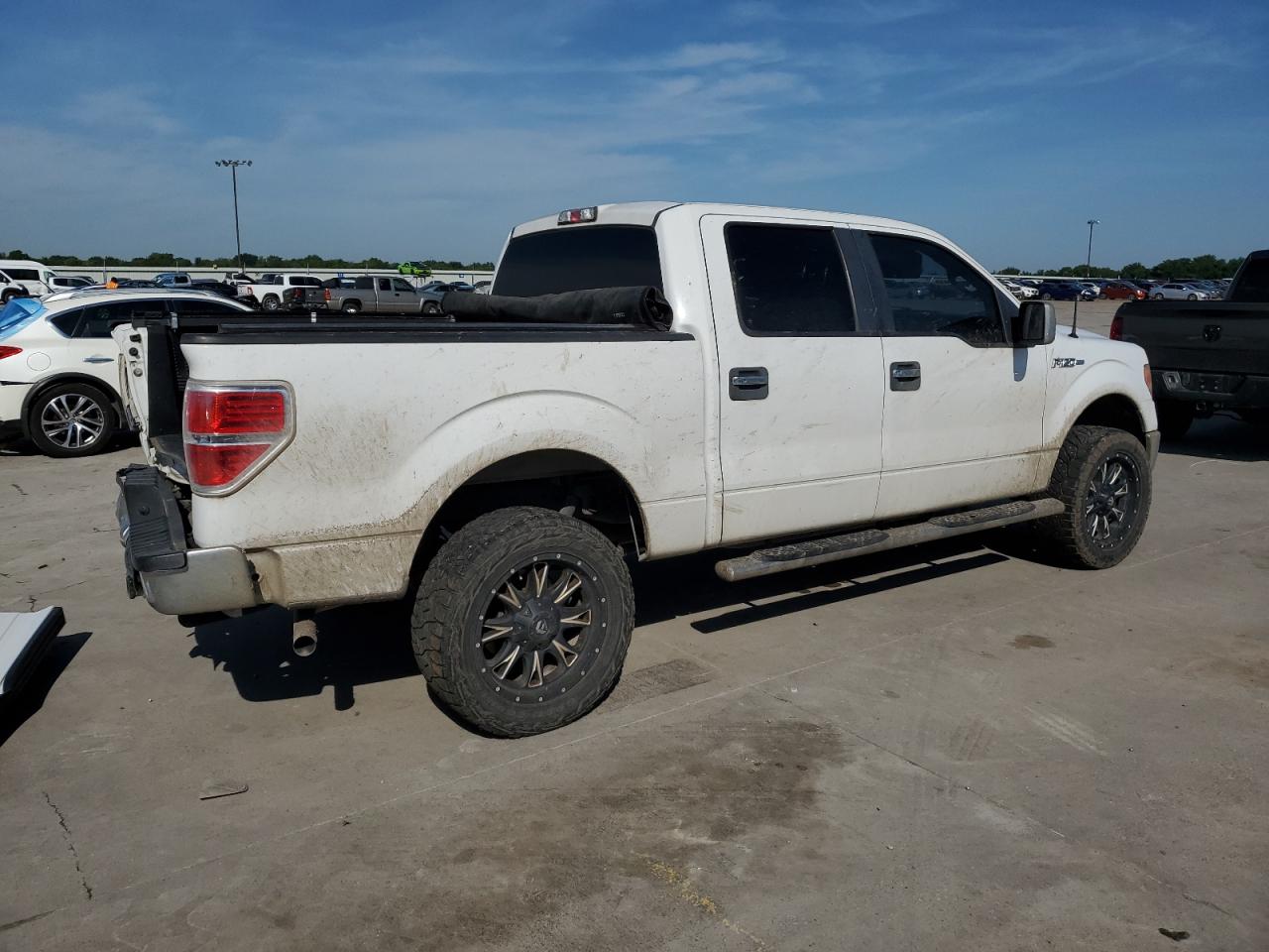 Photo 2 VIN: 1FTEW1CM2EFB62600 - FORD F-150 