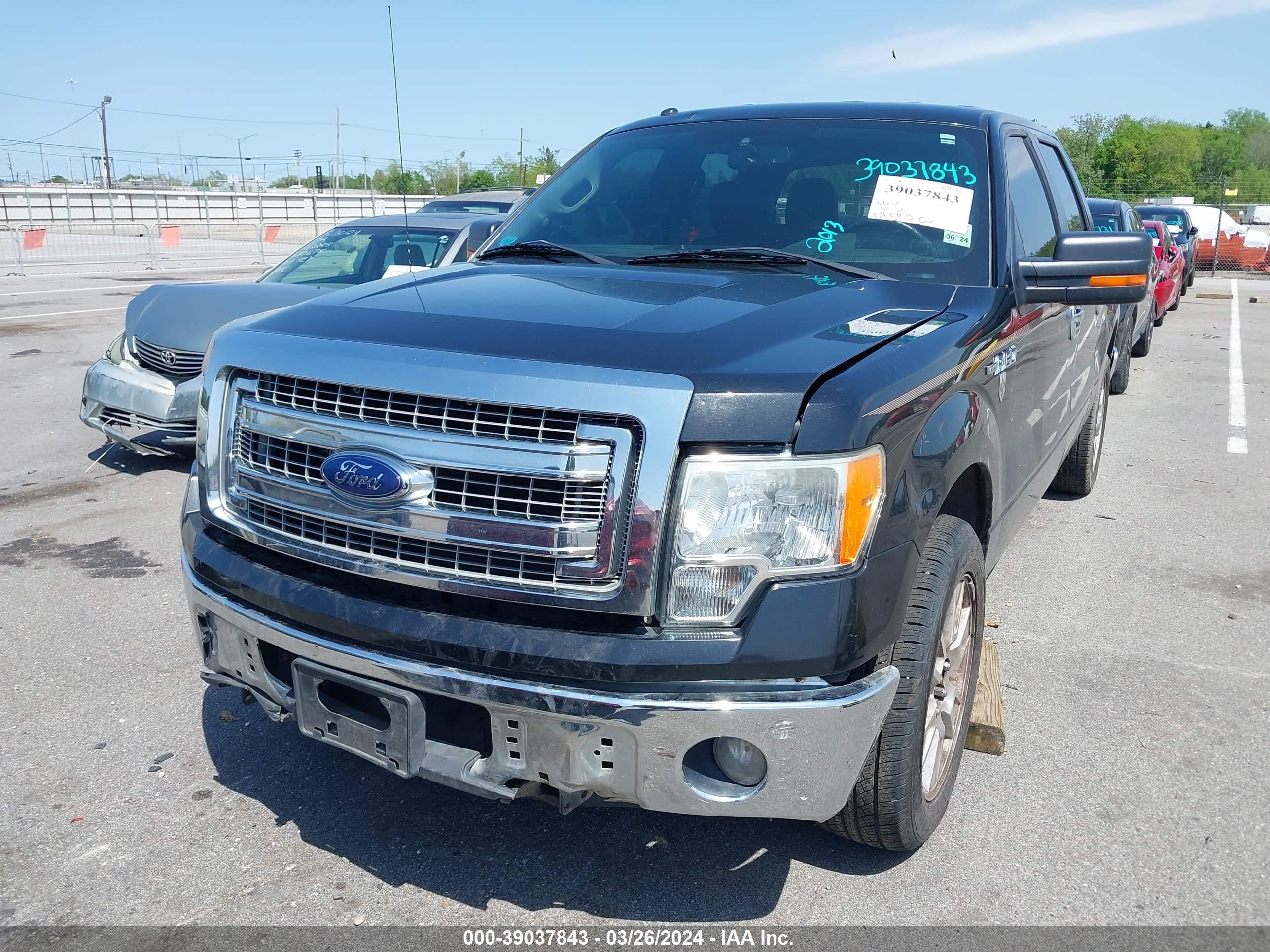 Photo 11 VIN: 1FTEW1CM7DFC32073 - FORD F-150 