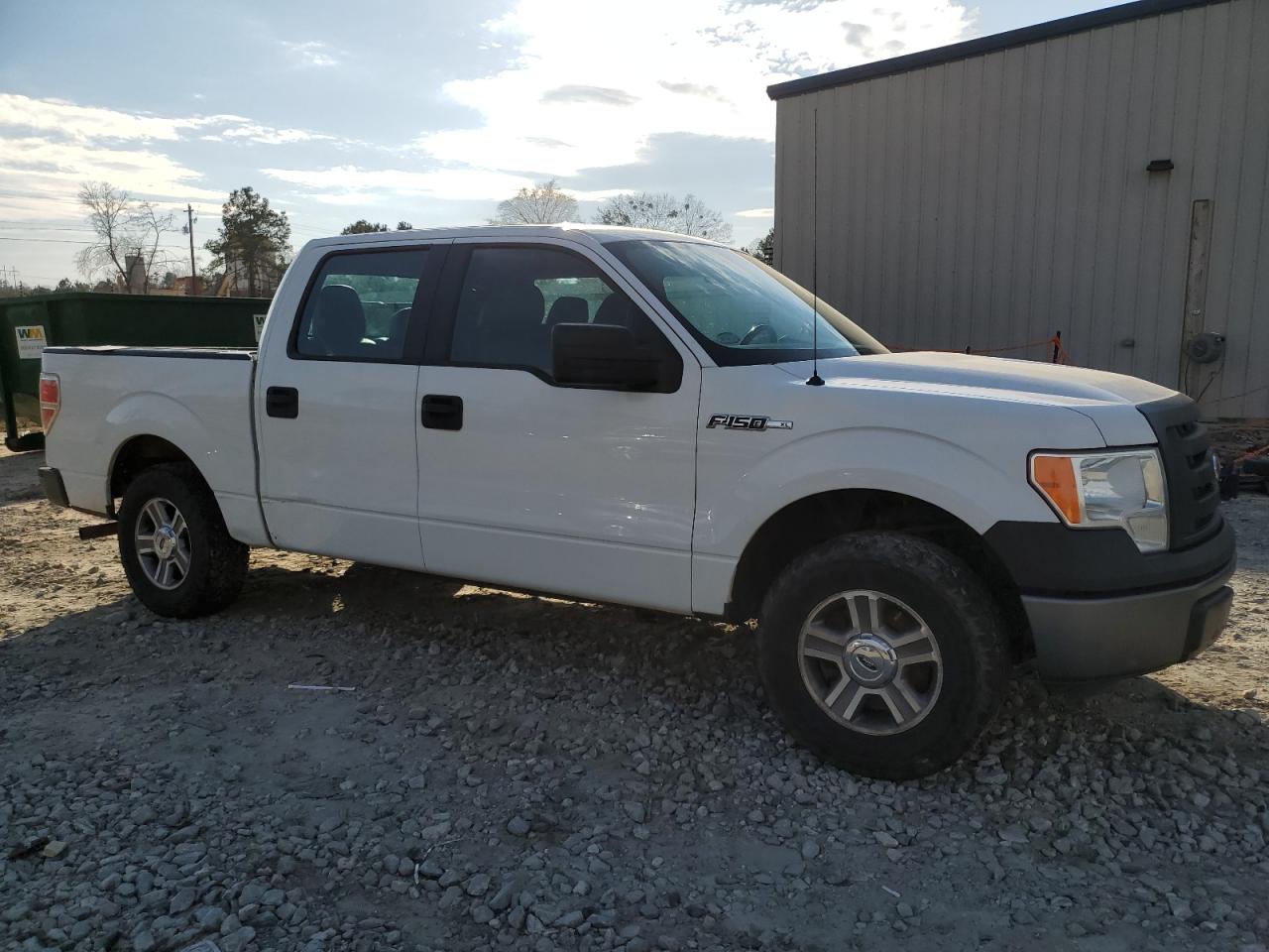 Photo 3 VIN: 1FTEW1CM8CFC23591 - FORD F-150 