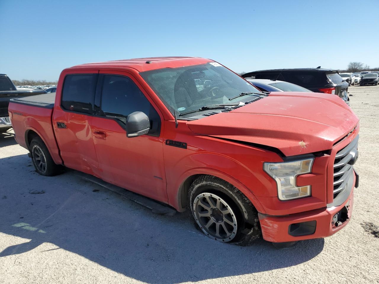 Photo 3 VIN: 1FTEW1CP1GKF95880 - FORD F-150 