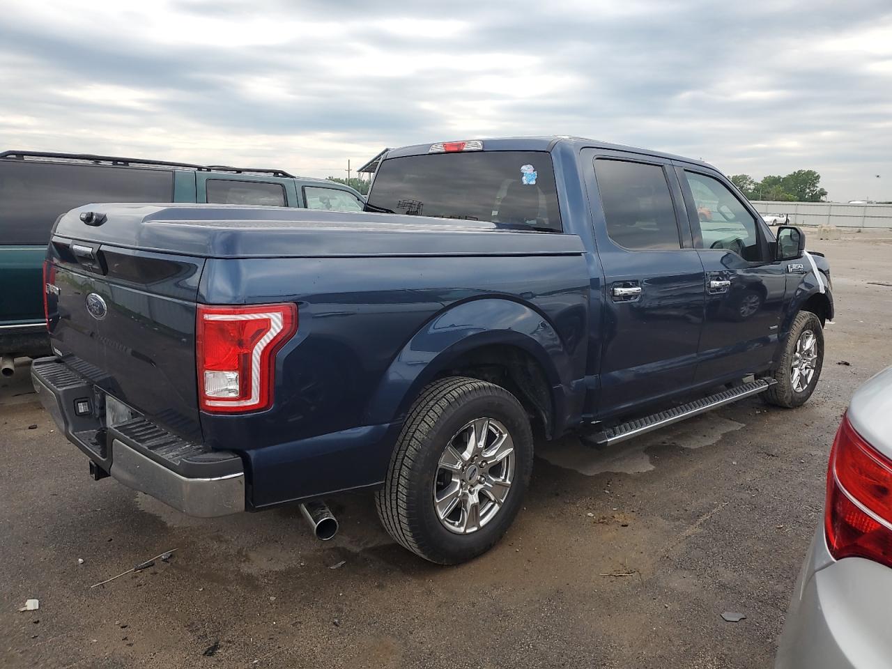 Photo 2 VIN: 1FTEW1CP4HFB72933 - FORD F-150 