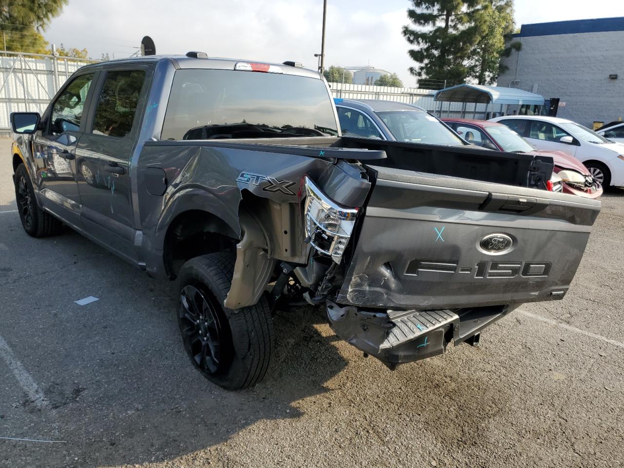 Photo 1 VIN: 1FTEW1CP4NFC14206 - FORD F-150 