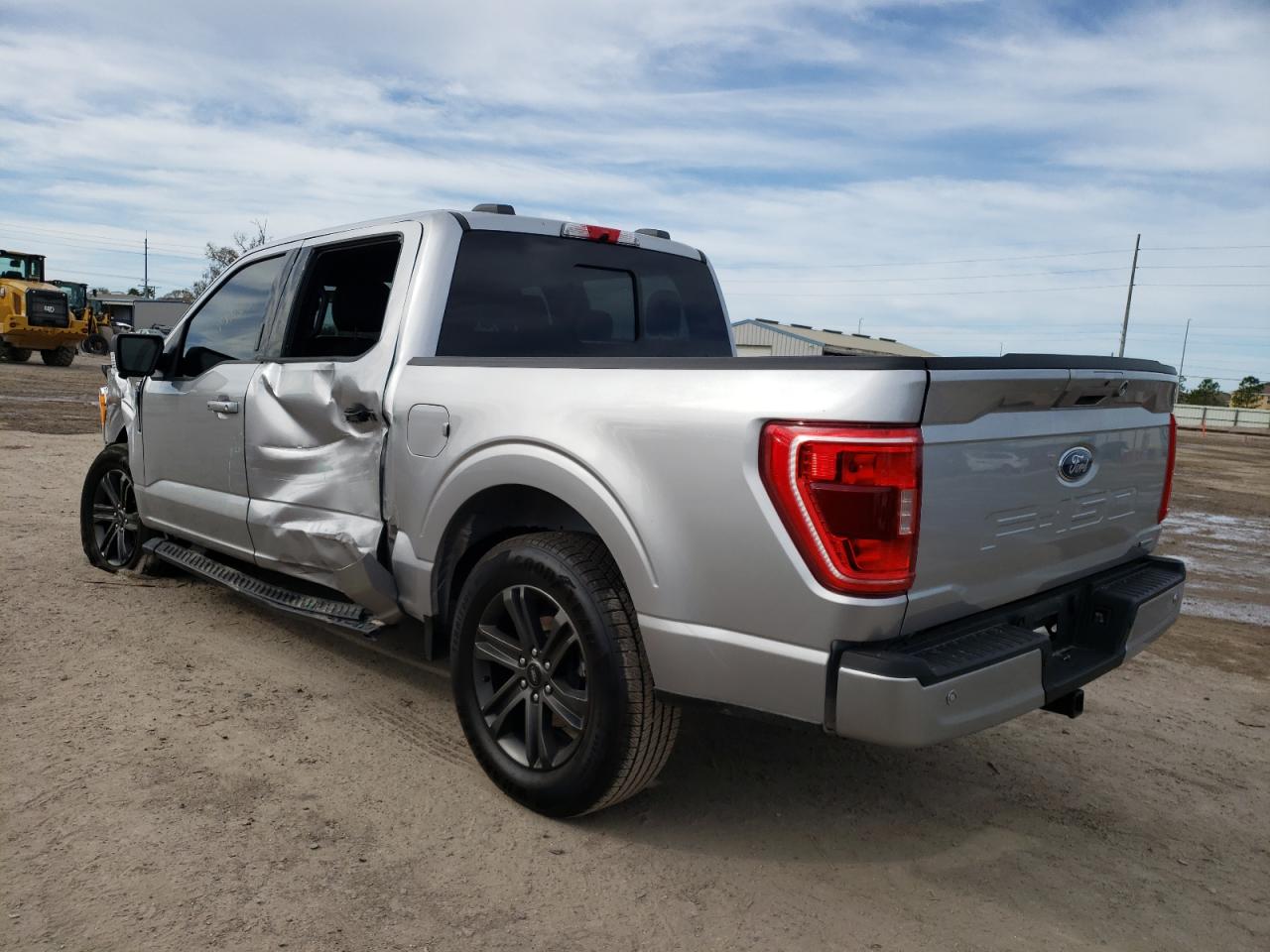 Photo 1 VIN: 1FTEW1CP8NFC22101 - FORD F-150 