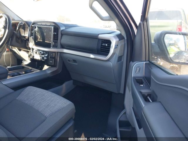 Photo 4 VIN: 1FTEW1CP8PFC22828 - FORD F-150 