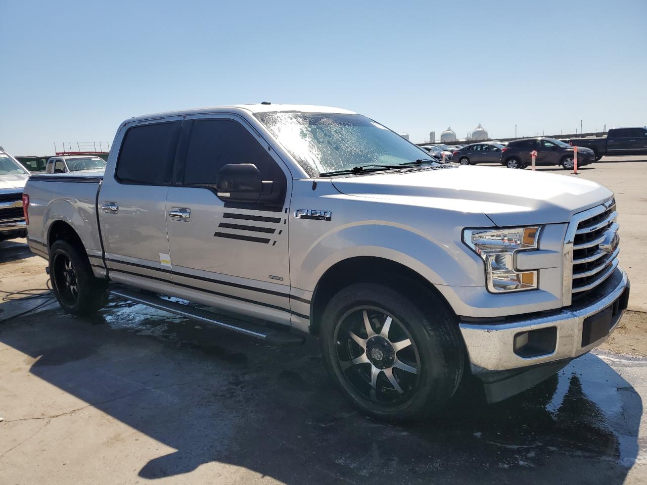 Photo 3 VIN: 1FTEW1CP9HKD14653 - FORD F-150 