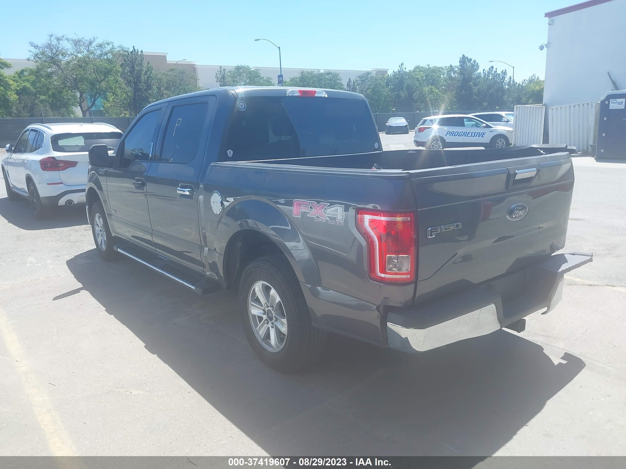 Photo 2 VIN: 1FTEW1CPXGFC45544 - FORD F-150 