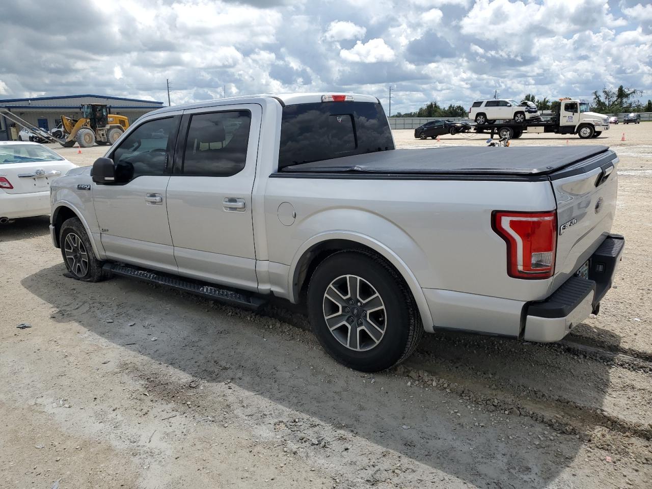 Photo 1 VIN: 1FTEW1CPXGFD33817 - FORD F-150 