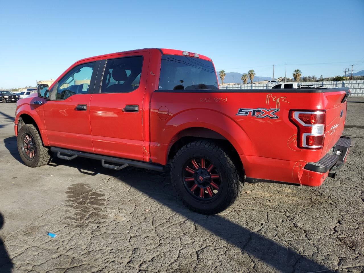 Photo 1 VIN: 1FTEW1CPXJKE93355 - FORD F-150 