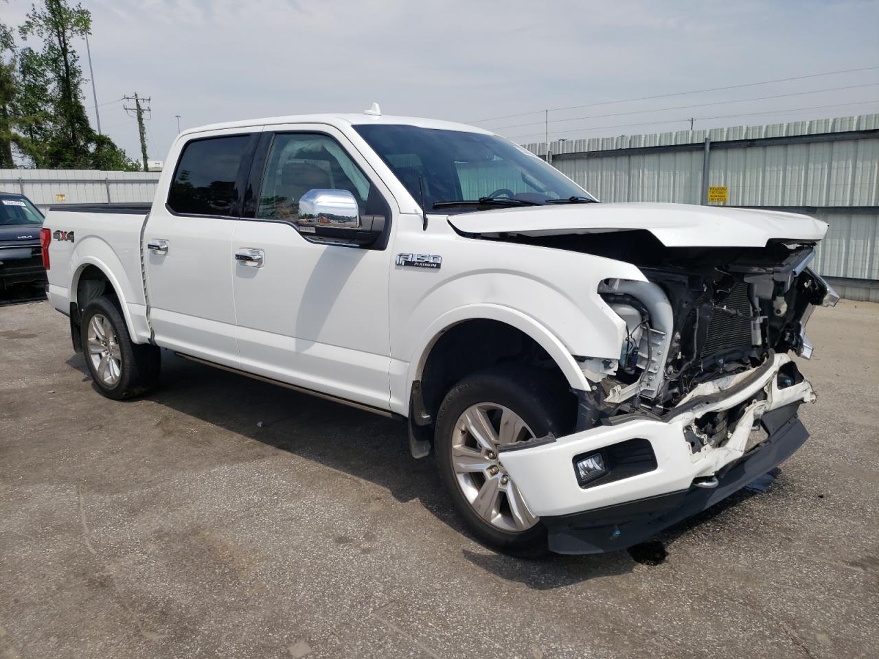 Photo 3 VIN: 1FTEW1E46LFB39234 - FORD F-150 