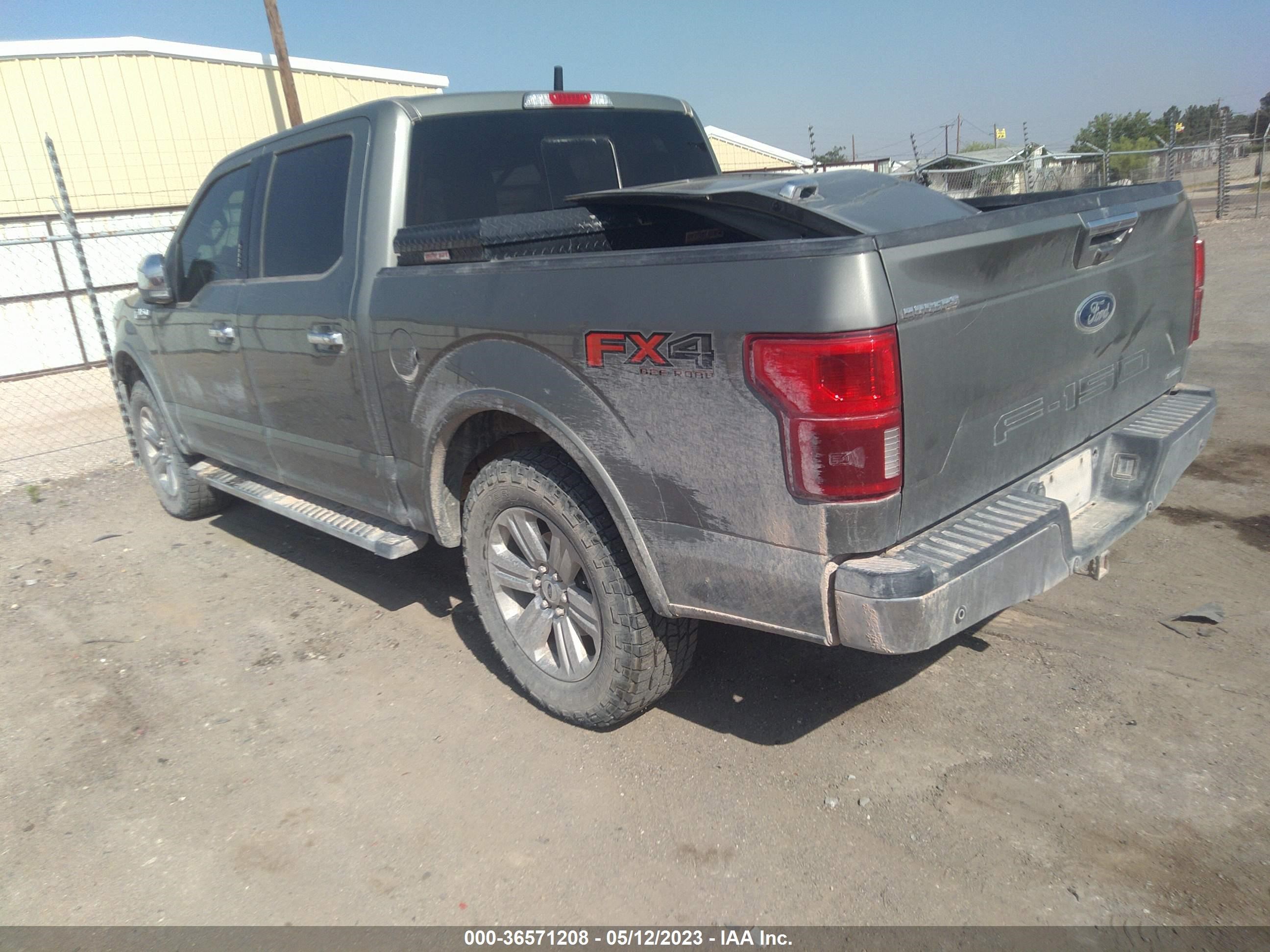 Photo 2 VIN: 1FTEW1E49KKC11615 - FORD F-150 