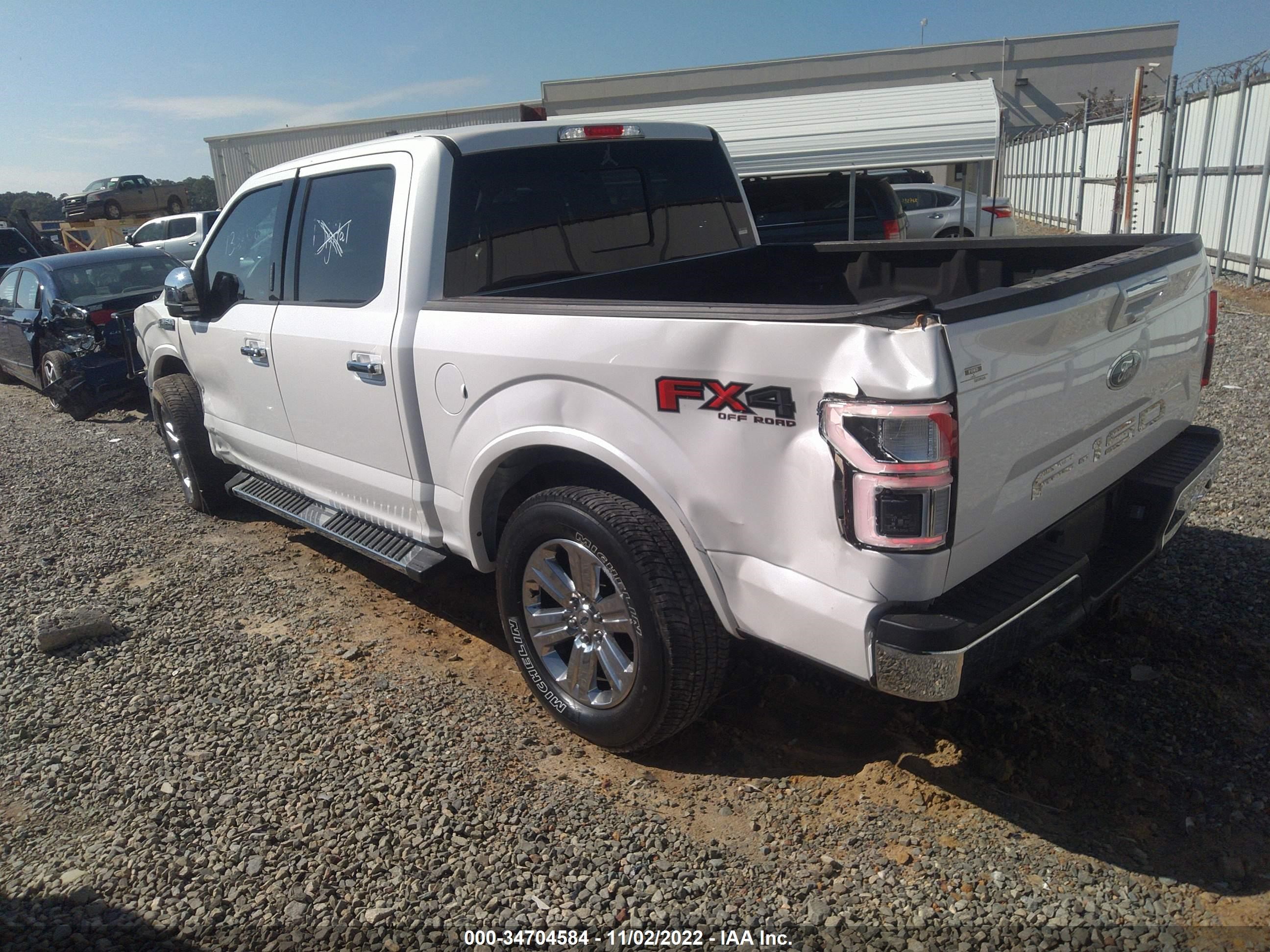 Photo 2 VIN: 1FTEW1E50JFB20698 - FORD F-150 