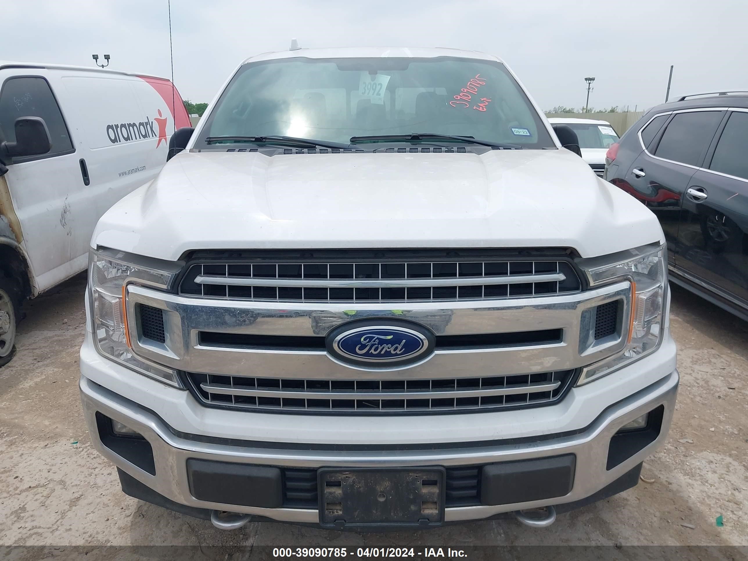 Photo 11 VIN: 1FTEW1E50JKE57640 - FORD F-150 