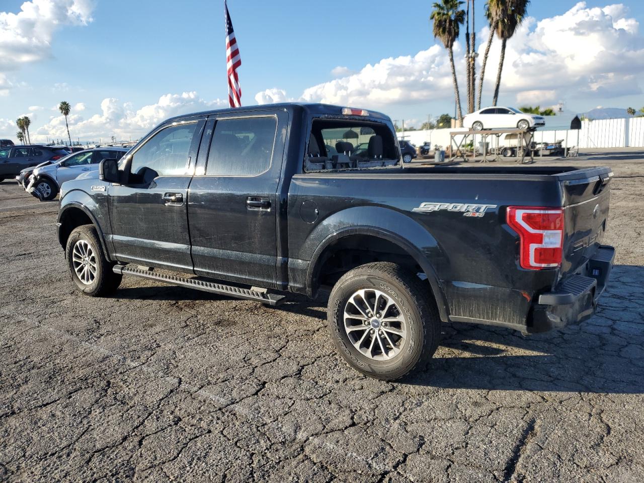 Photo 1 VIN: 1FTEW1E51JFC28070 - FORD F-150 