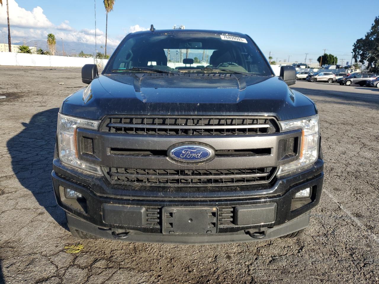 Photo 4 VIN: 1FTEW1E51JFC28070 - FORD F-150 