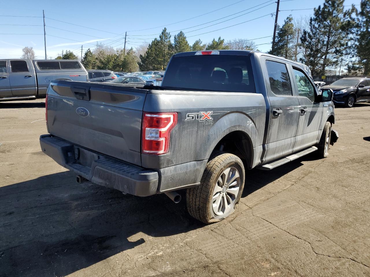 Photo 2 VIN: 1FTEW1E51JFD09327 - FORD F-150 