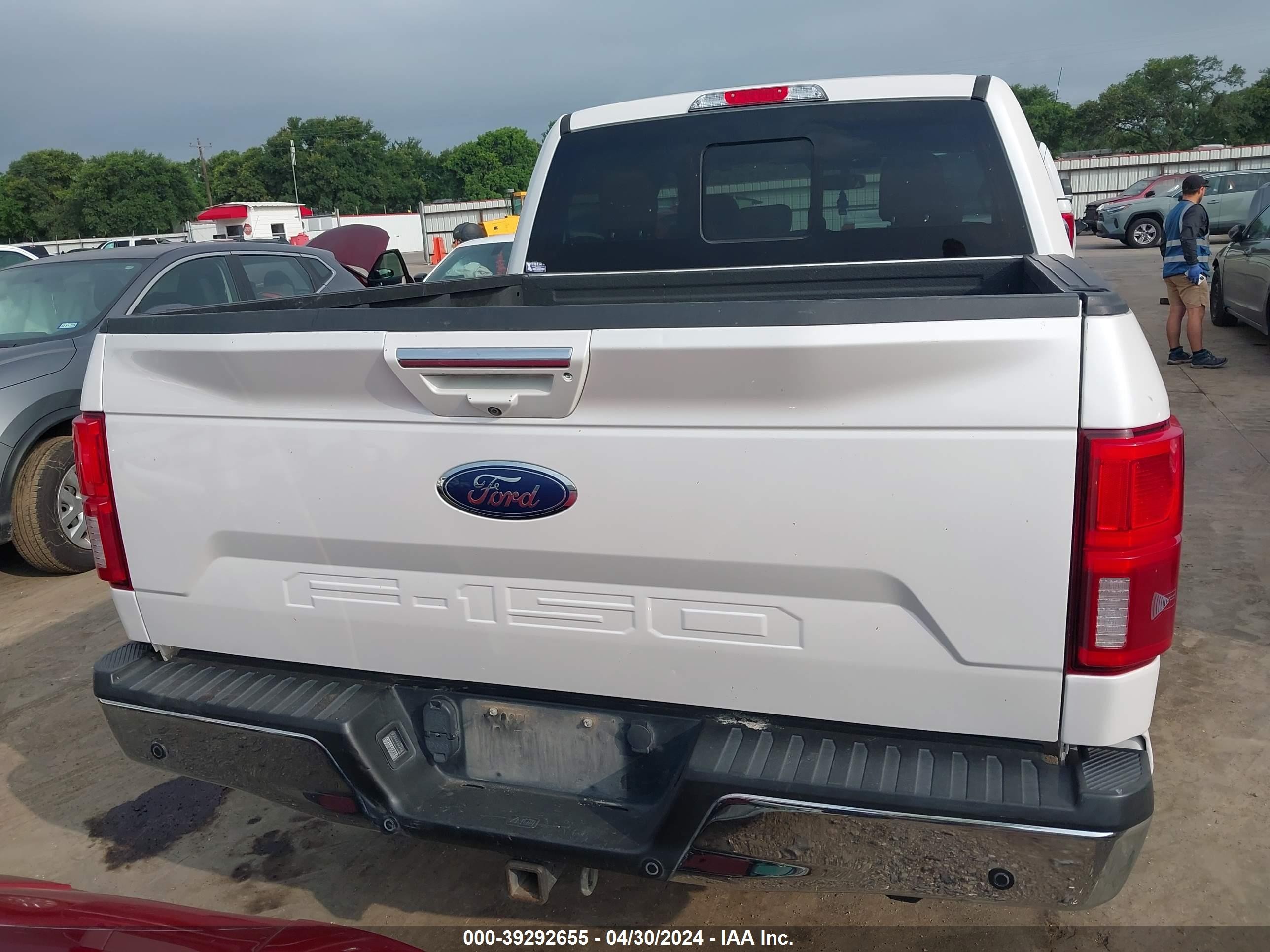 Photo 15 VIN: 1FTEW1E51JKC76529 - FORD F-150 