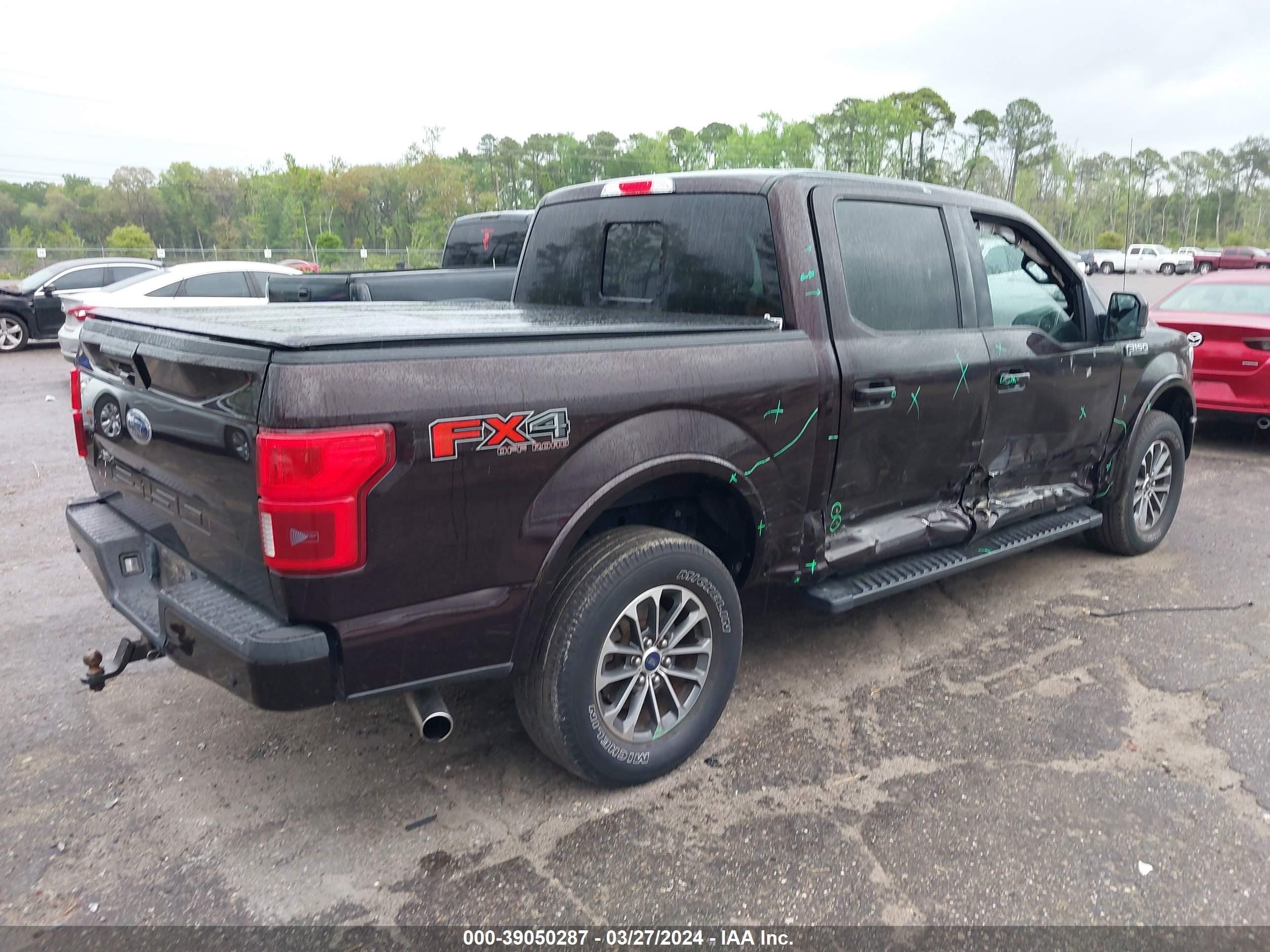 Photo 3 VIN: 1FTEW1E52JKE05670 - FORD F-150 