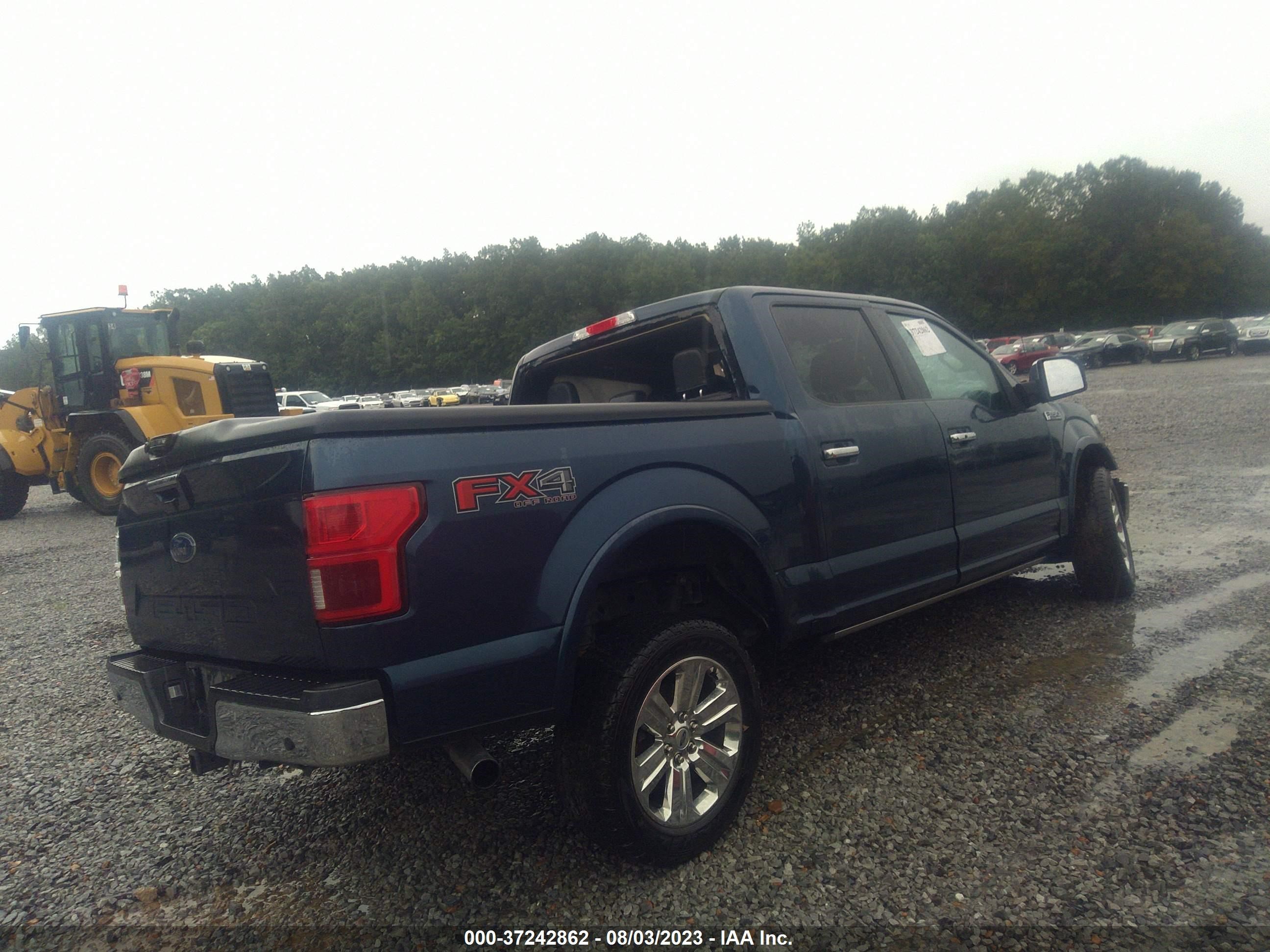 Photo 3 VIN: 1FTEW1E53JFE67703 - FORD F-150 