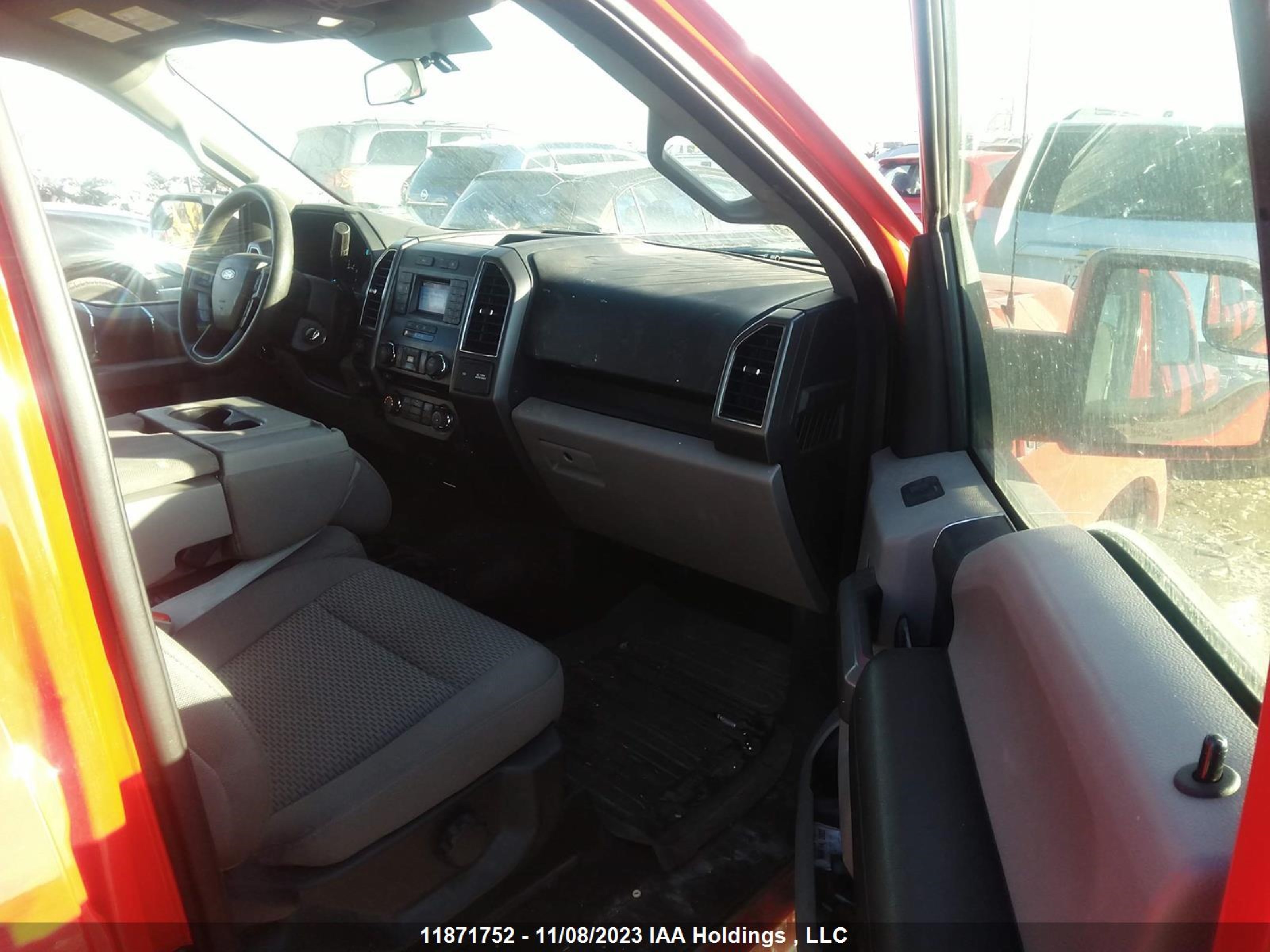 Photo 4 VIN: 1FTEW1E59JKE88725 - FORD F-150 