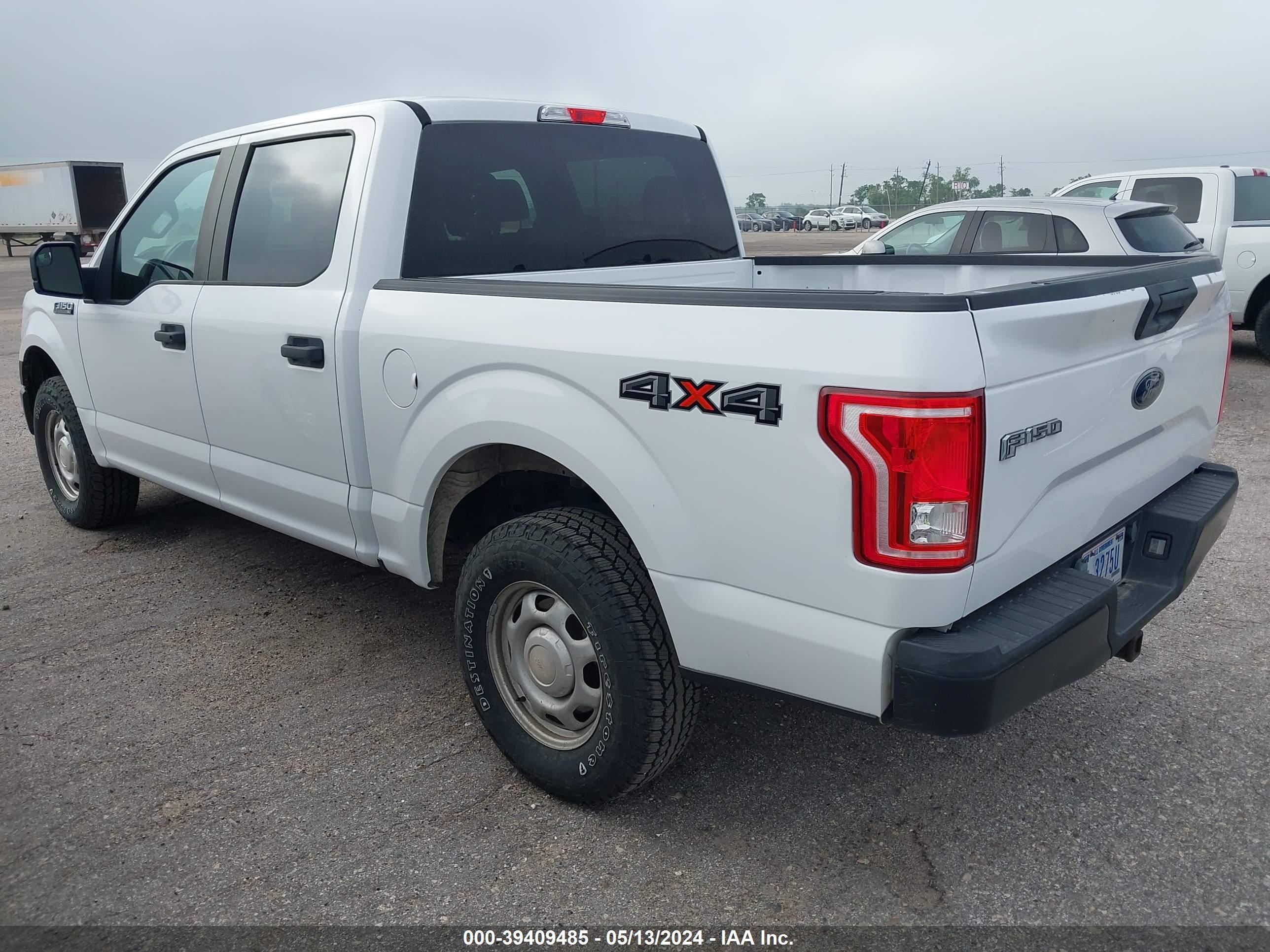 Photo 3 VIN: 1FTEW1E82HKE26071 - FORD F-150 