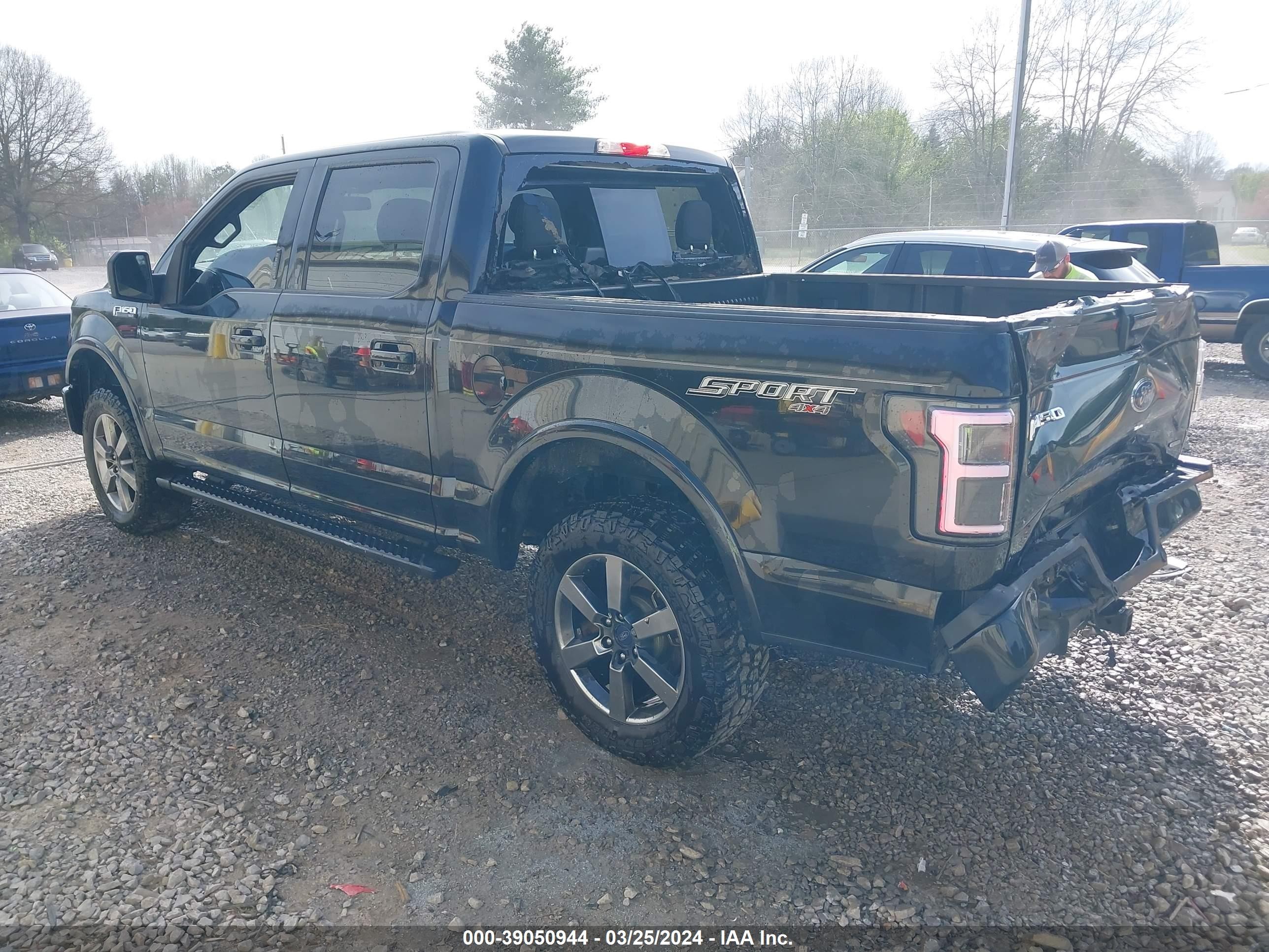 Photo 2 VIN: 1FTEW1EF0FFC13818 - FORD F-150 