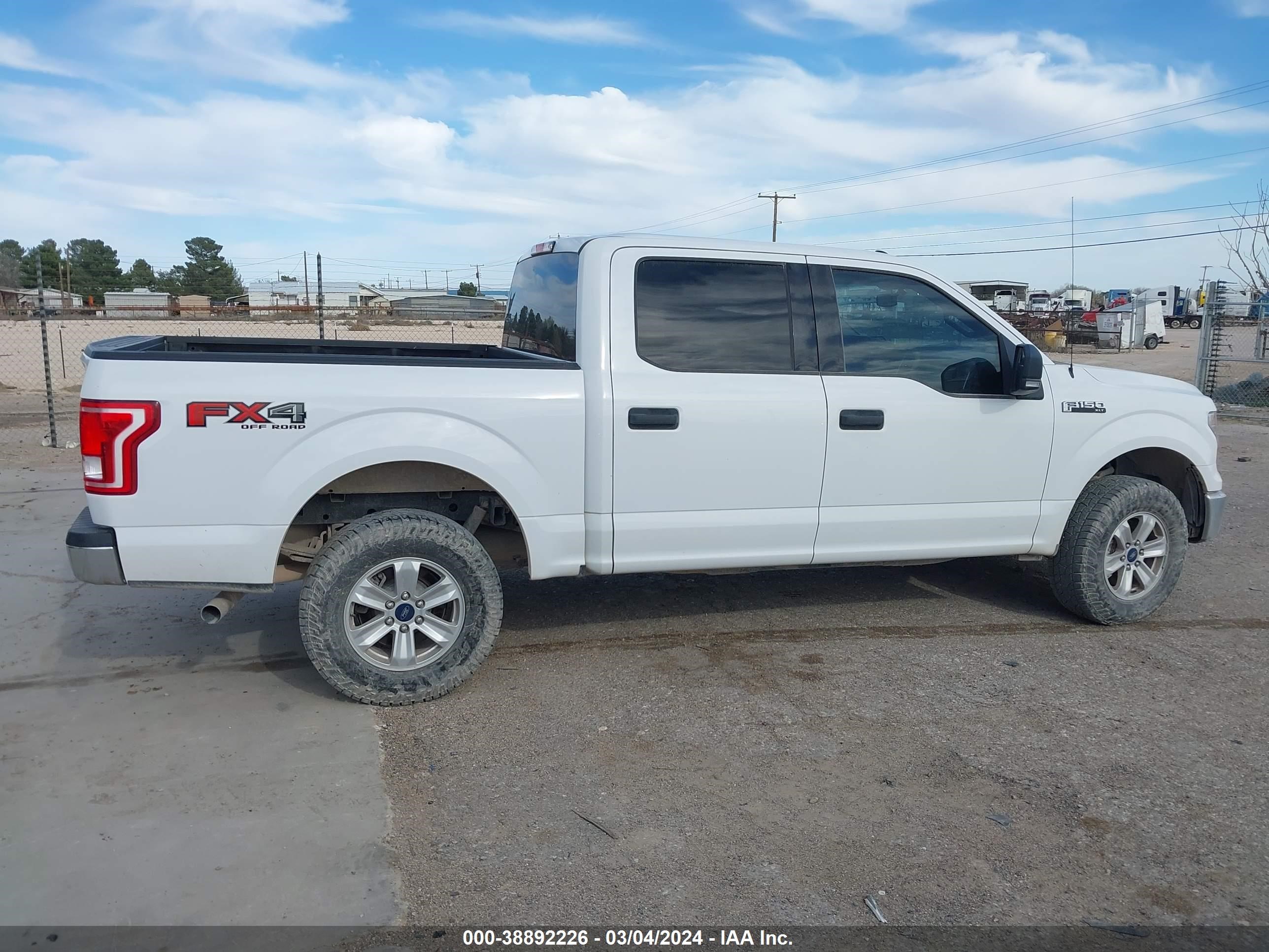 Photo 12 VIN: 1FTEW1EF3GKE12693 - FORD F-150 