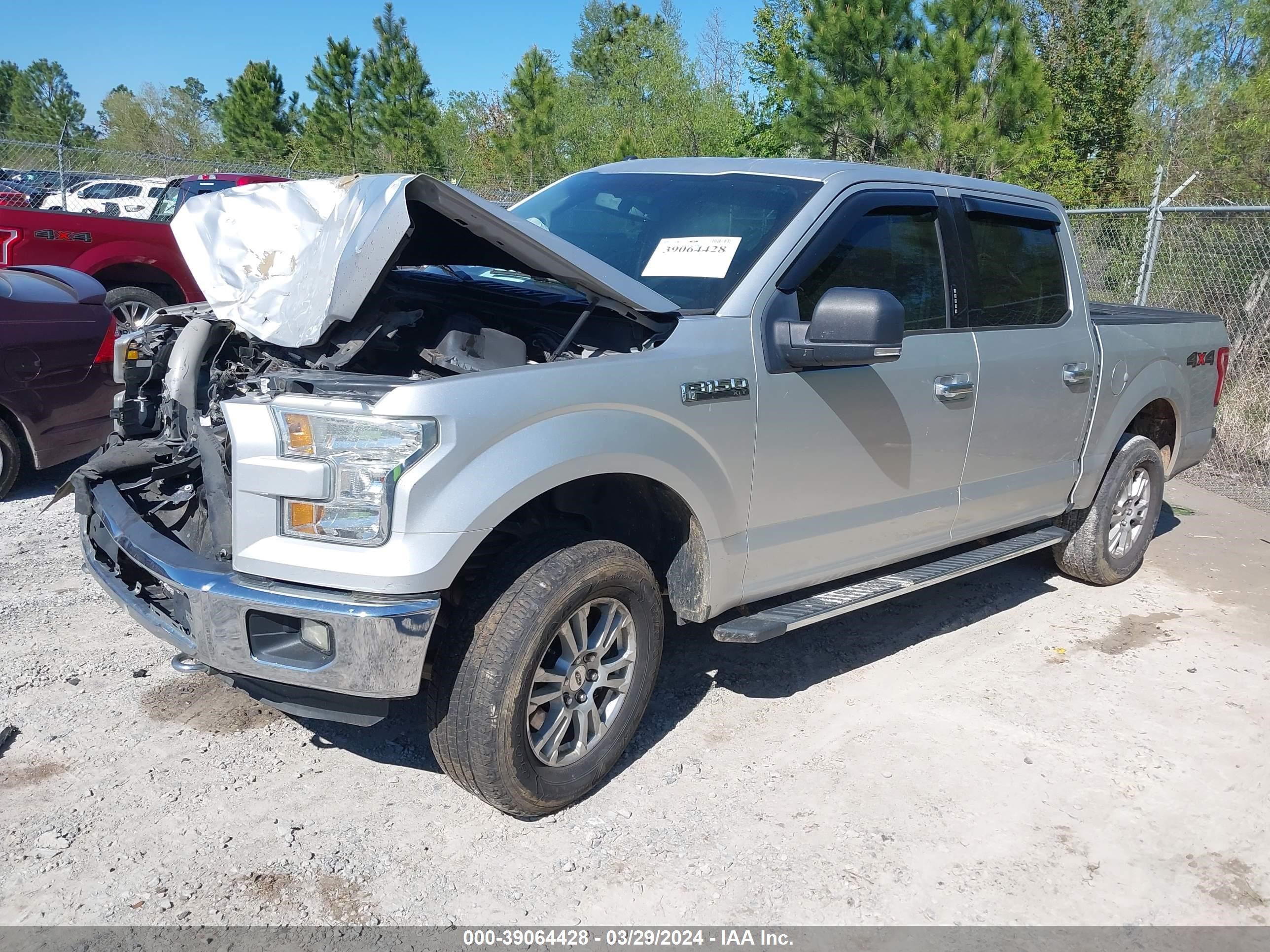 Photo 1 VIN: 1FTEW1EF6FKE45699 - FORD F-150 