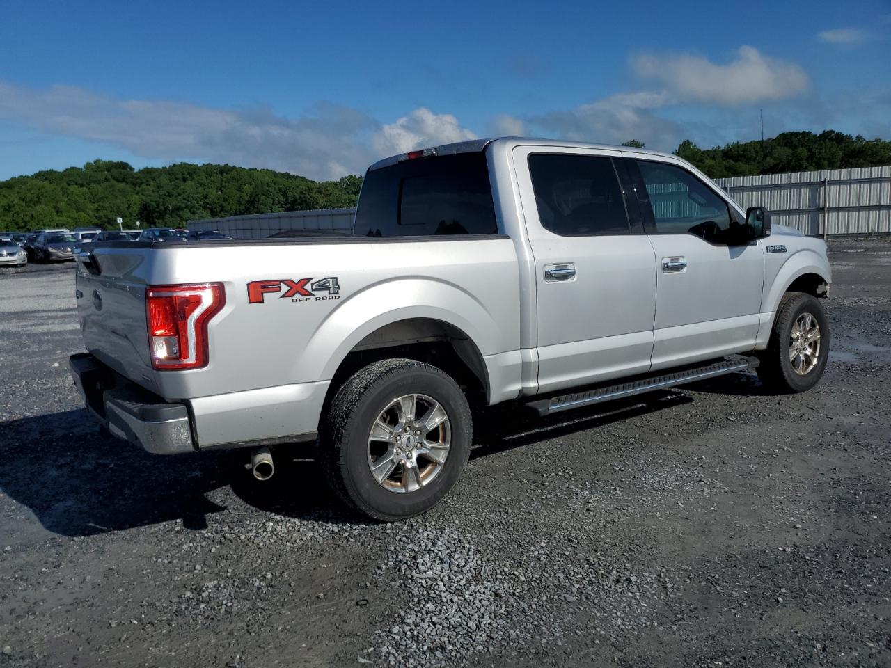 Photo 2 VIN: 1FTEW1EF8FFC85303 - FORD F-150 